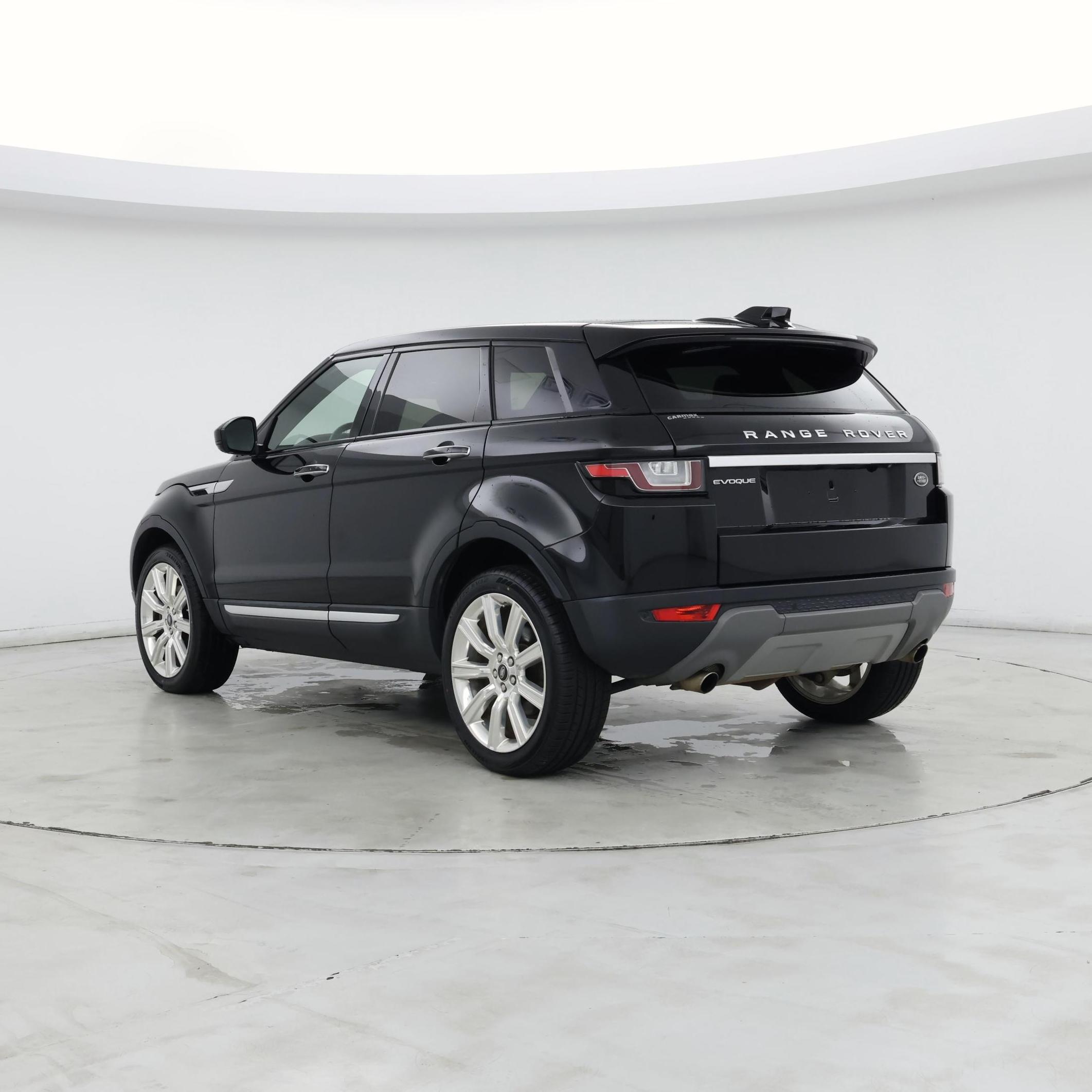 Thumbnail: 2019 Land Rover Range Rover Evoque - 2