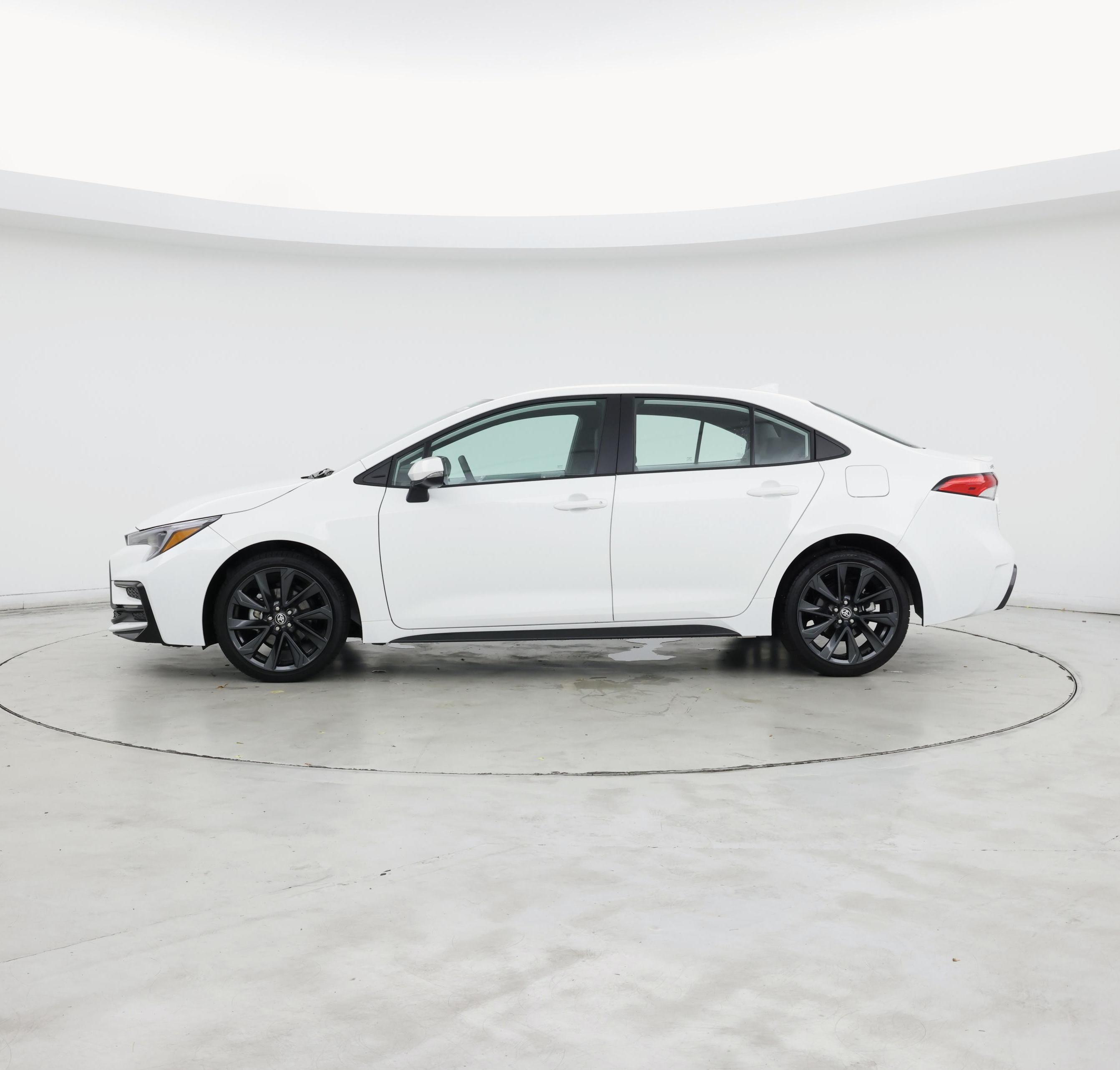 Thumbnail: 2024 Toyota Corolla - 3