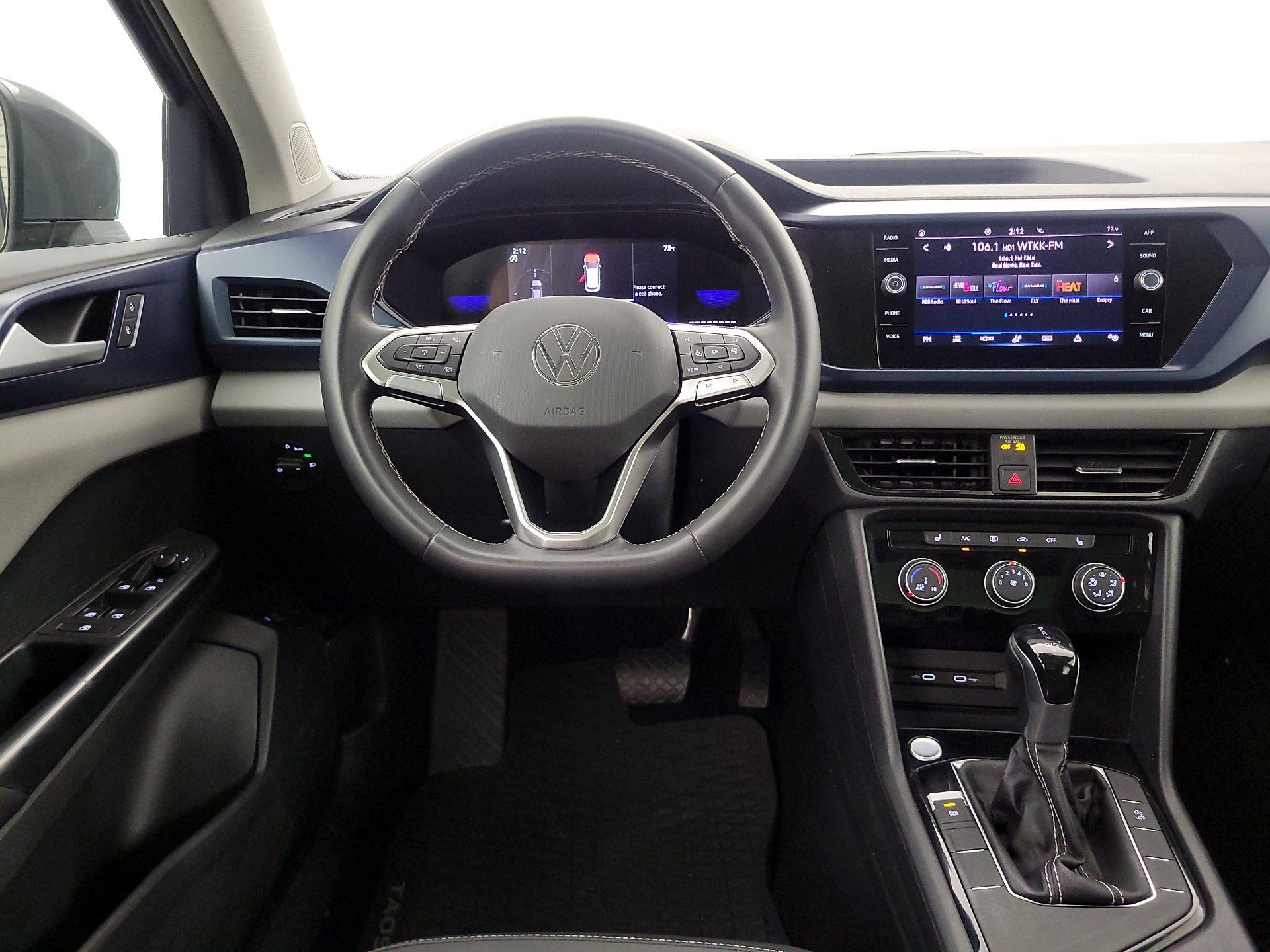 Thumbnail: 2023 Volkswagen Taos - 10