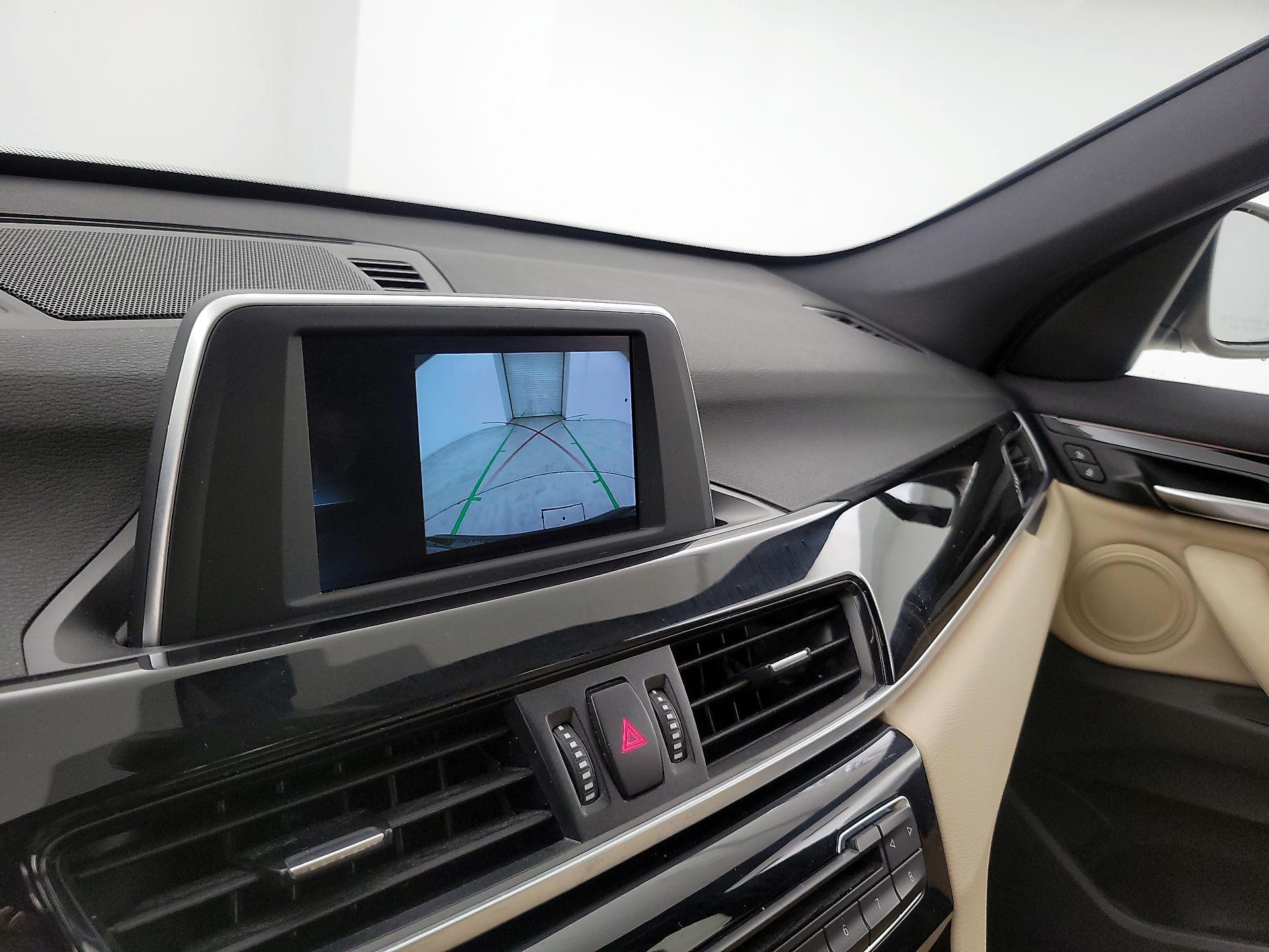 Thumbnail: 2018 BMW X1 - 14