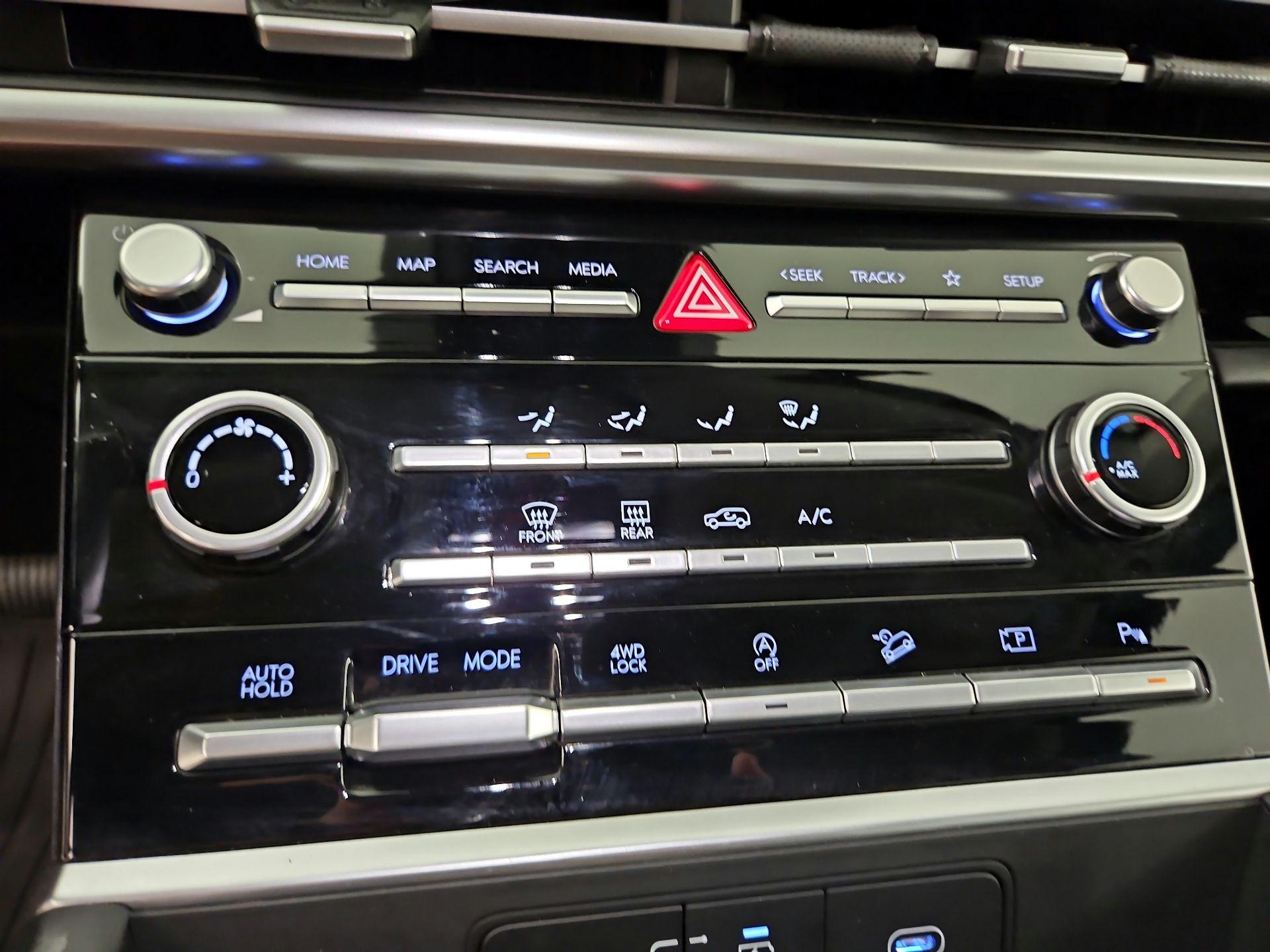 Thumbnail: 2025 Hyundai Santa Fe - 16