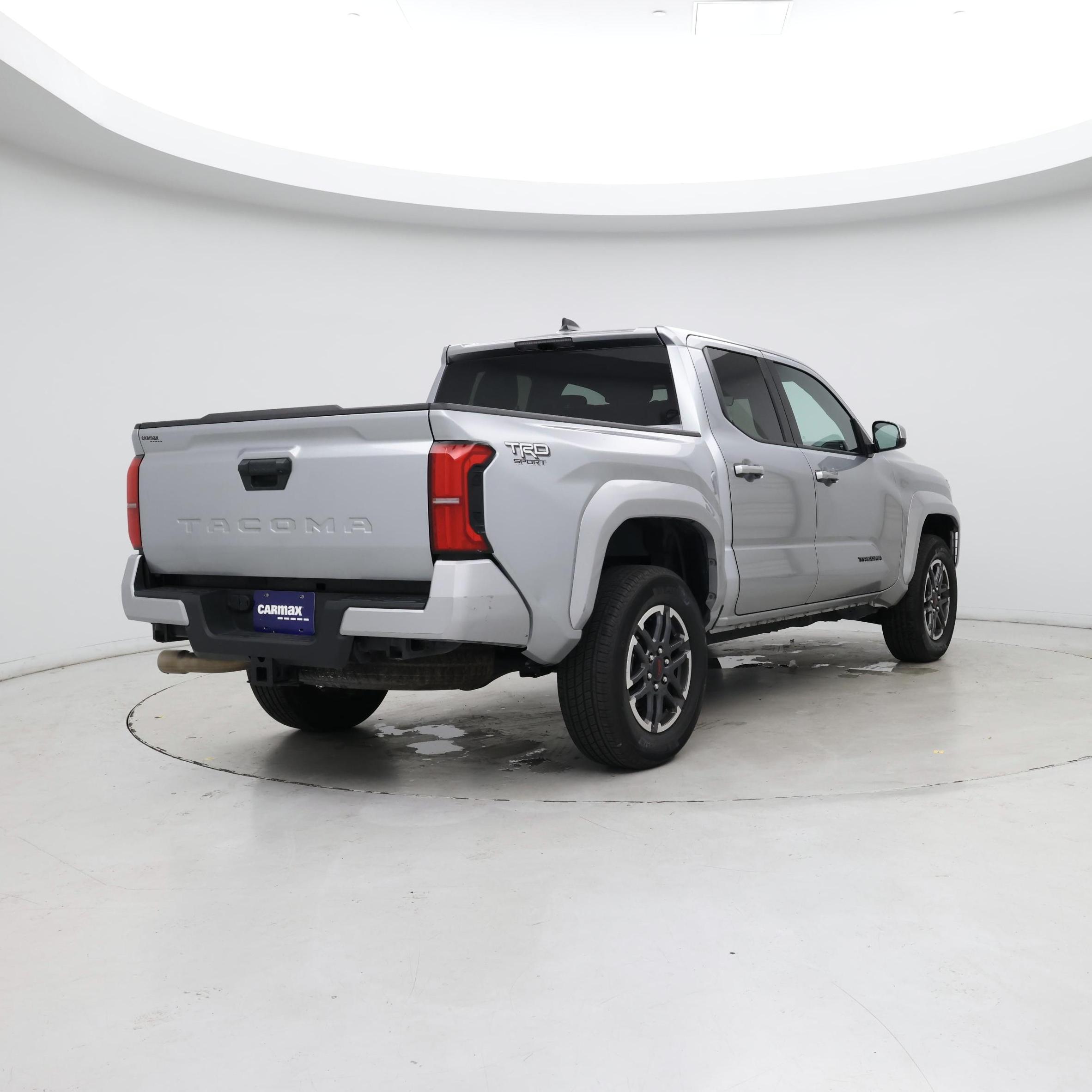 Thumbnail: 2024 Toyota Tacoma - 8