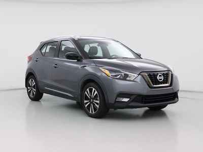 Gray 2019 Nissan Kicks S