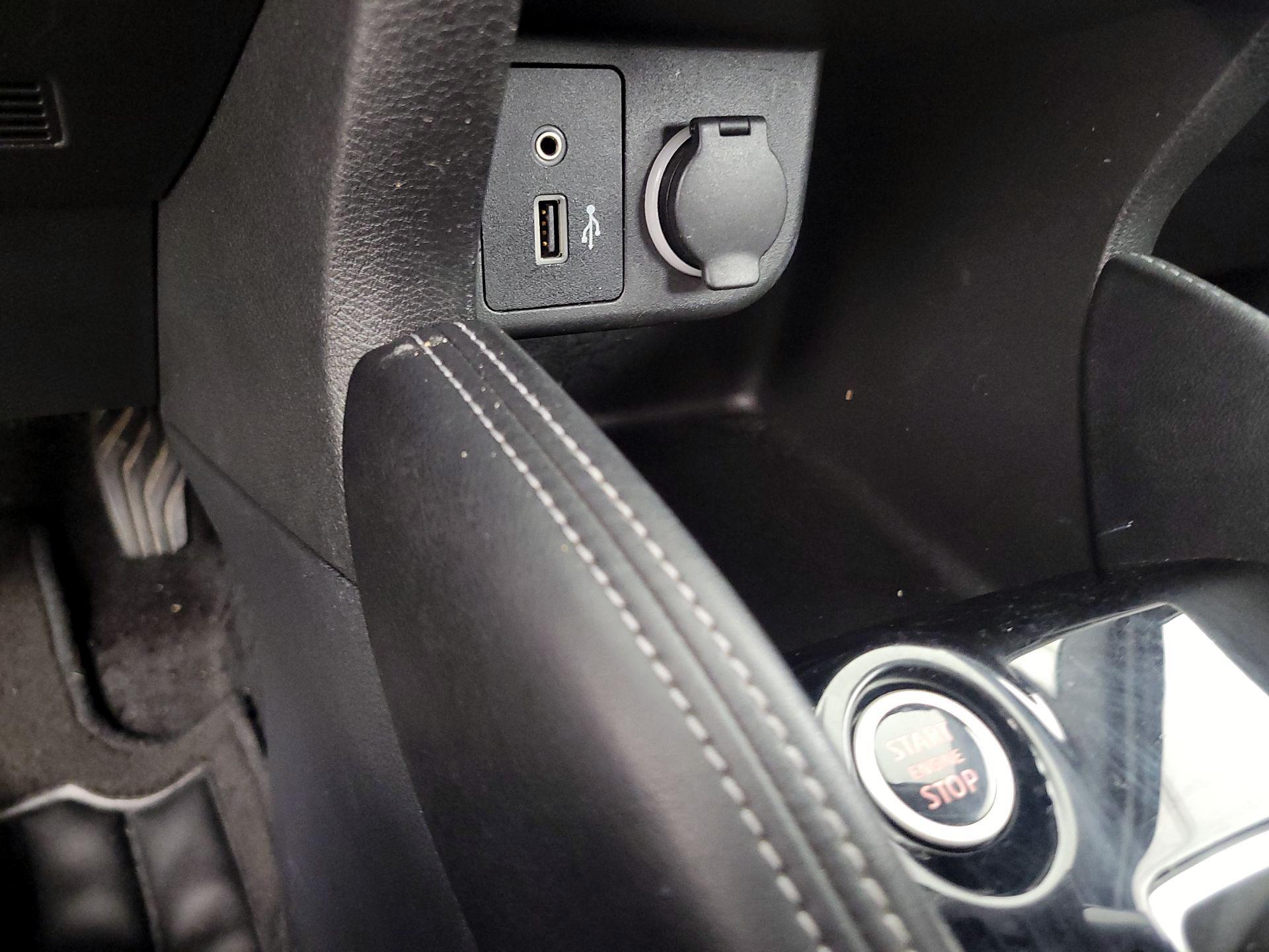 Thumbnail: 2019 Nissan Kicks - 18
