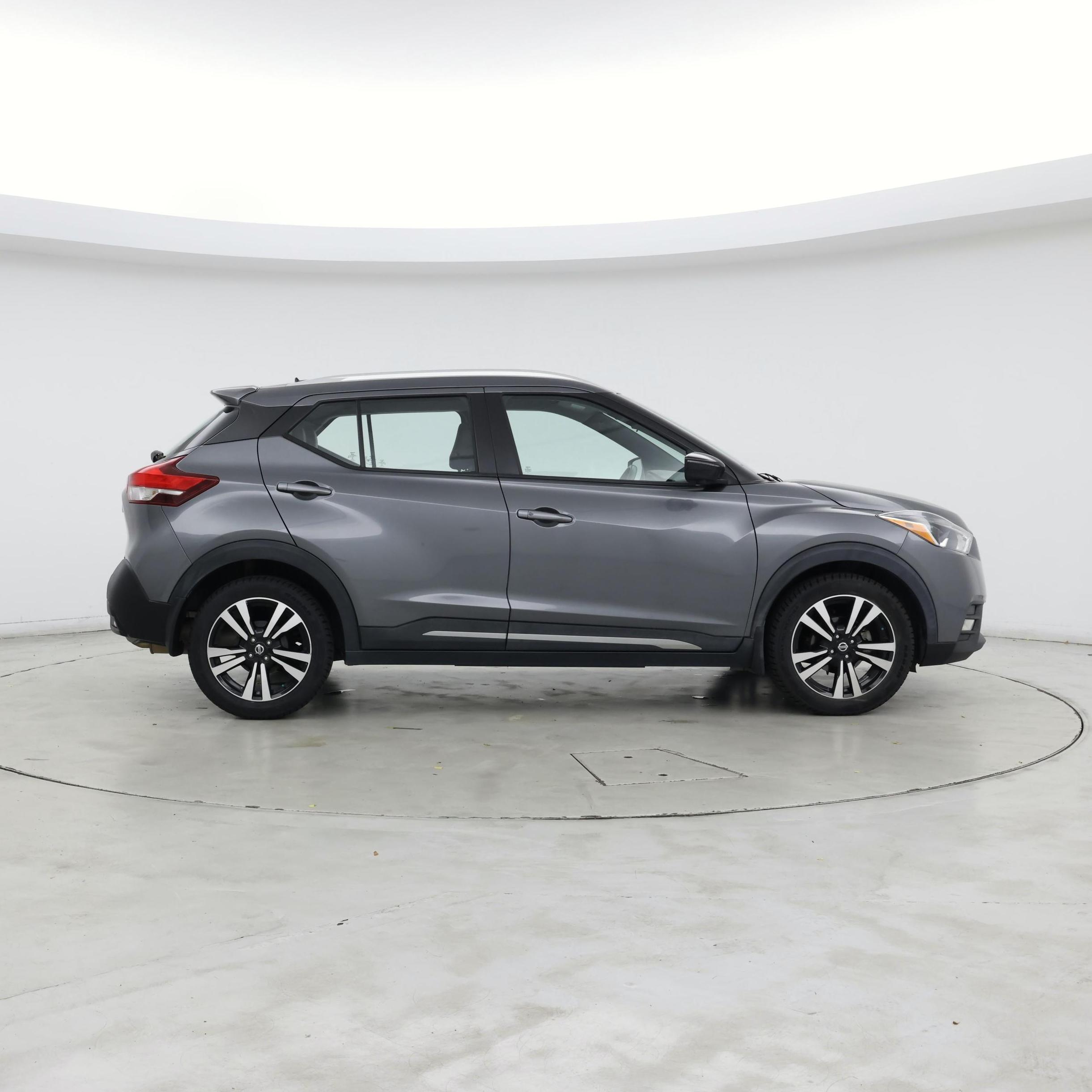 Thumbnail: 2019 Nissan Kicks - 7