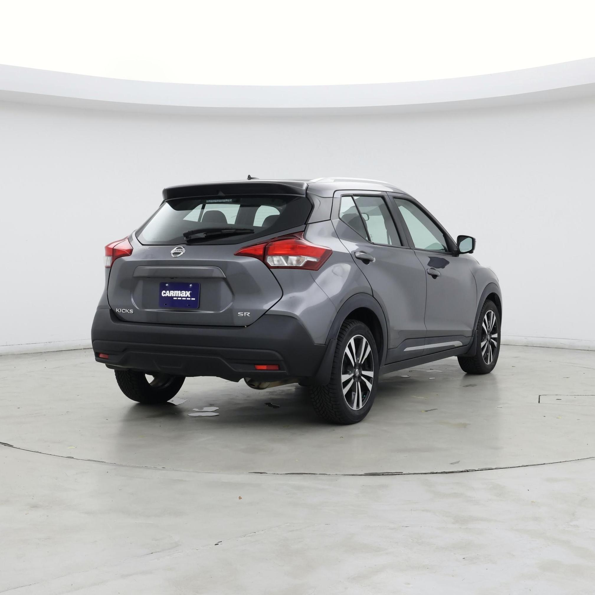 Thumbnail: 2019 Nissan Kicks - 8