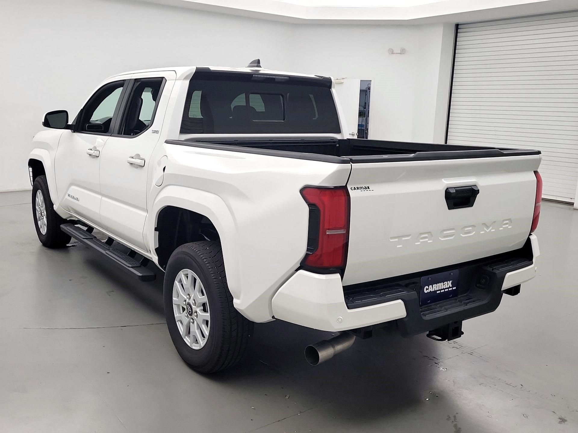 Thumbnail: 2024 Toyota Tacoma - 7