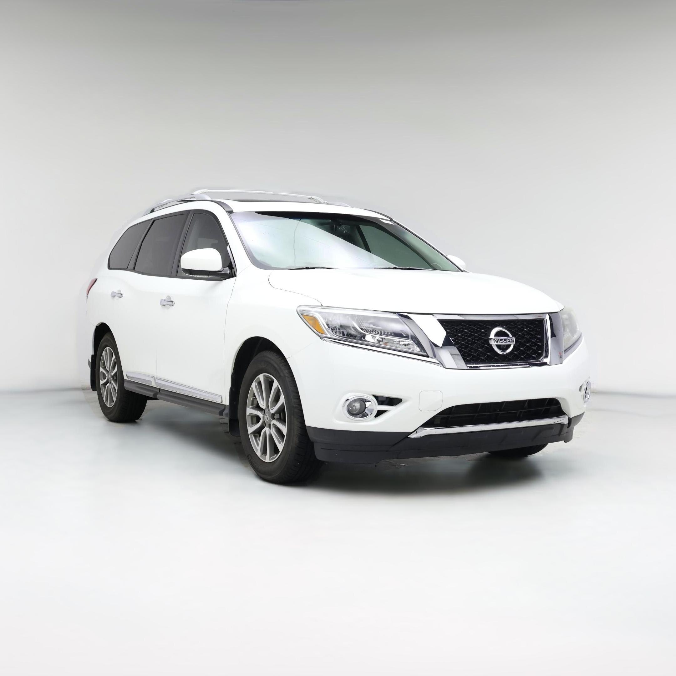 Thumbnail: 2015 Nissan Pathfinder - 1