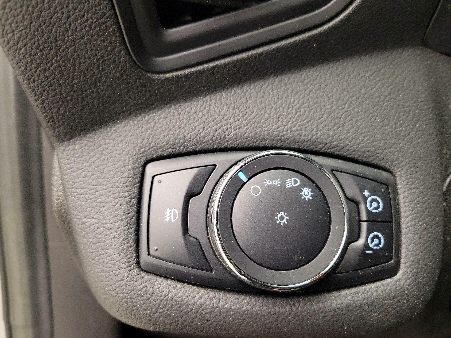Thumbnail: 2013 Ford Escape - 13