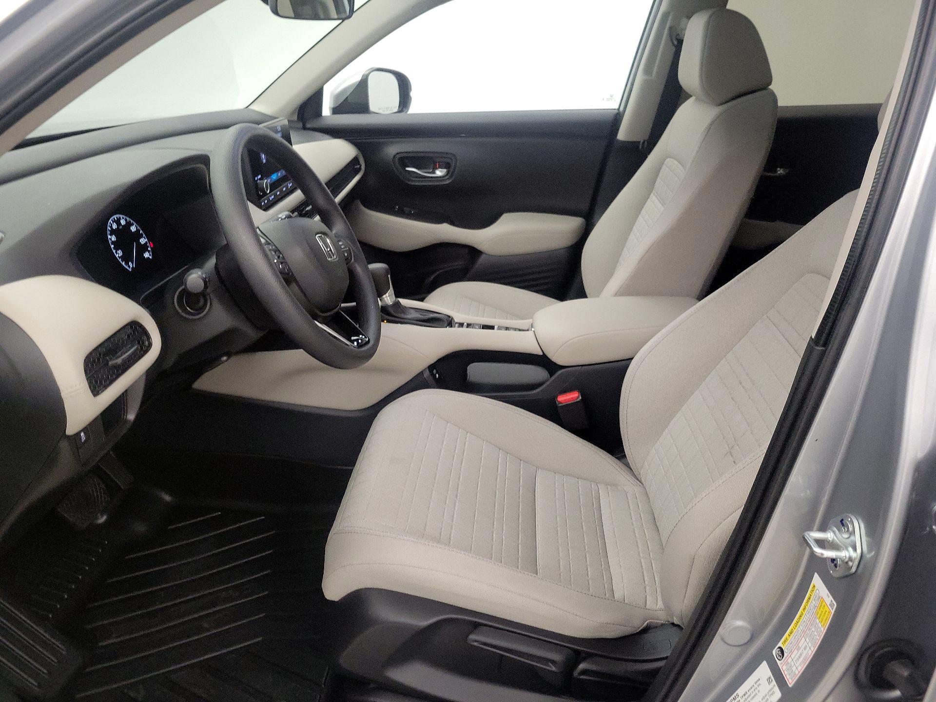 Thumbnail: 2025 Honda HR-V - 11