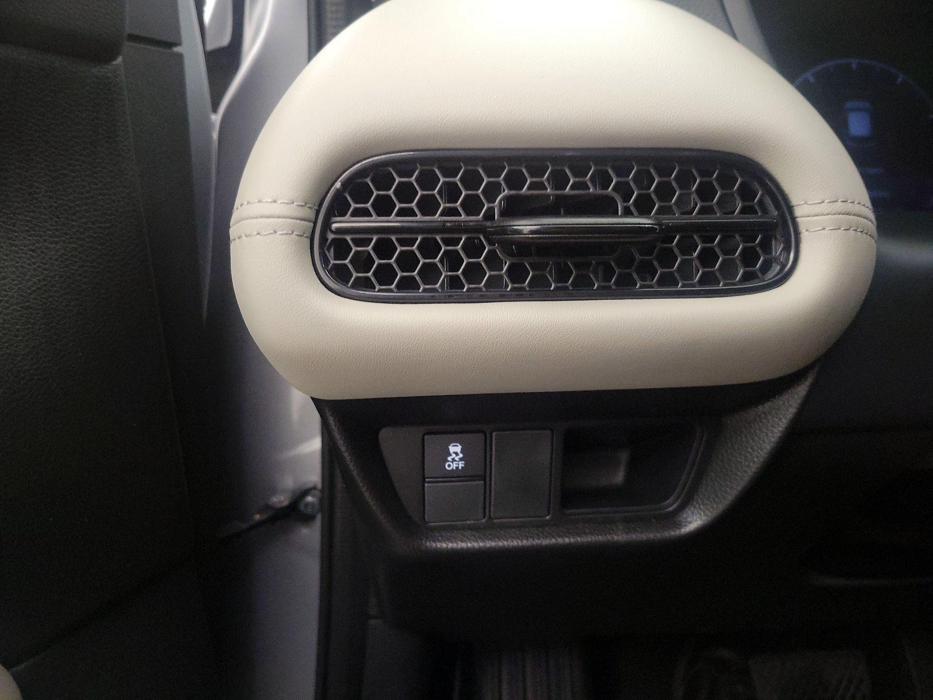 Thumbnail: 2025 Honda HR-V - 13