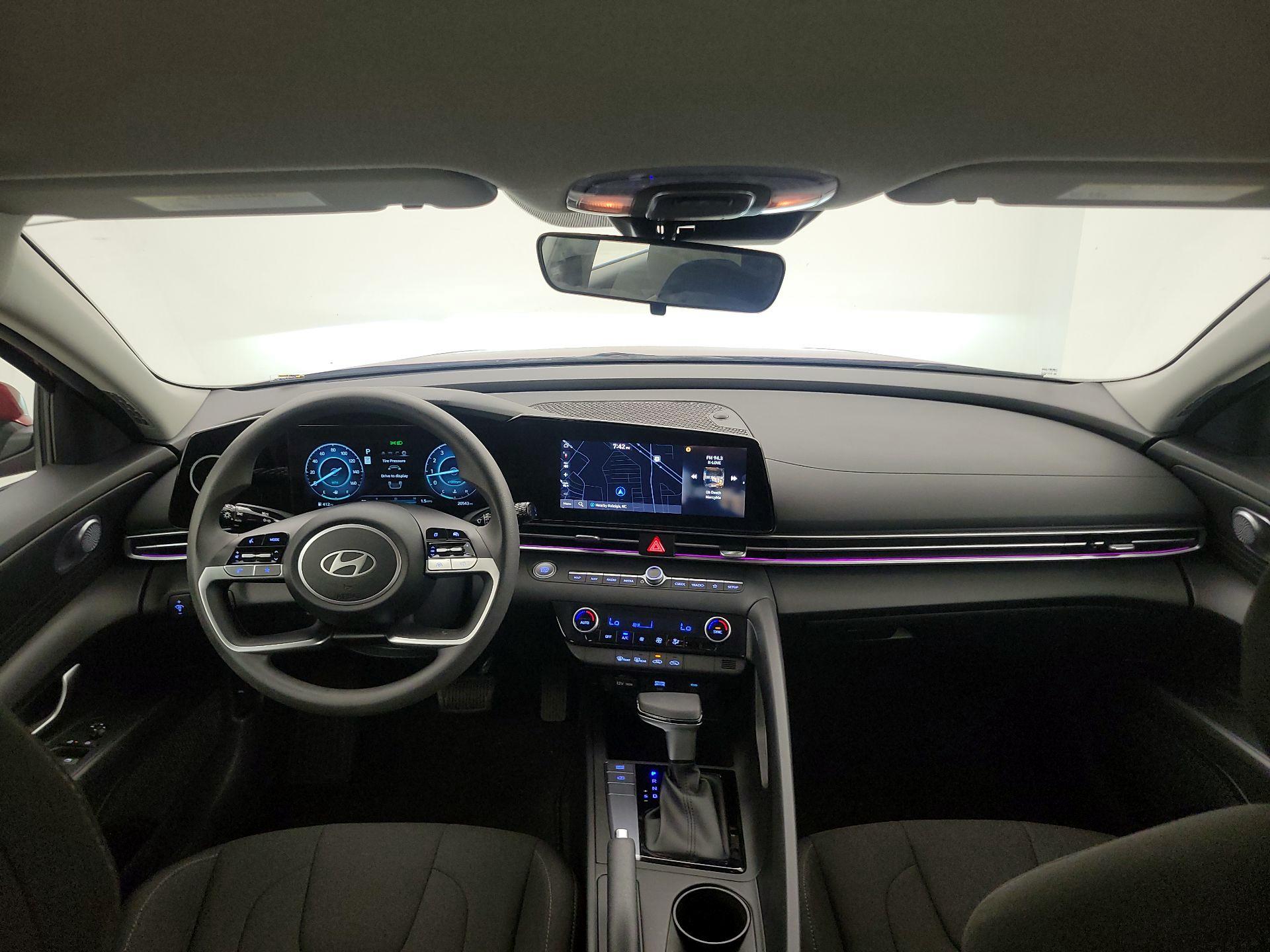 Thumbnail: 2024 Hyundai Elantra - 9