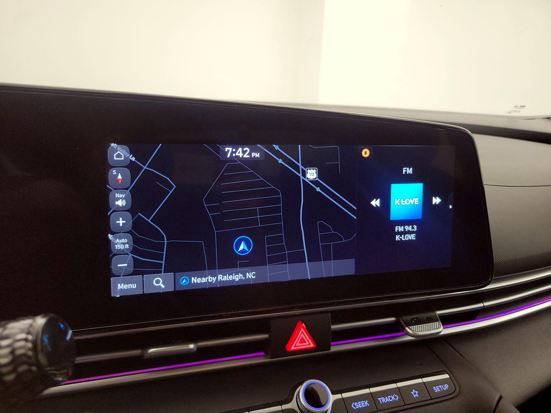 Thumbnail: 2024 Hyundai Elantra - 14
