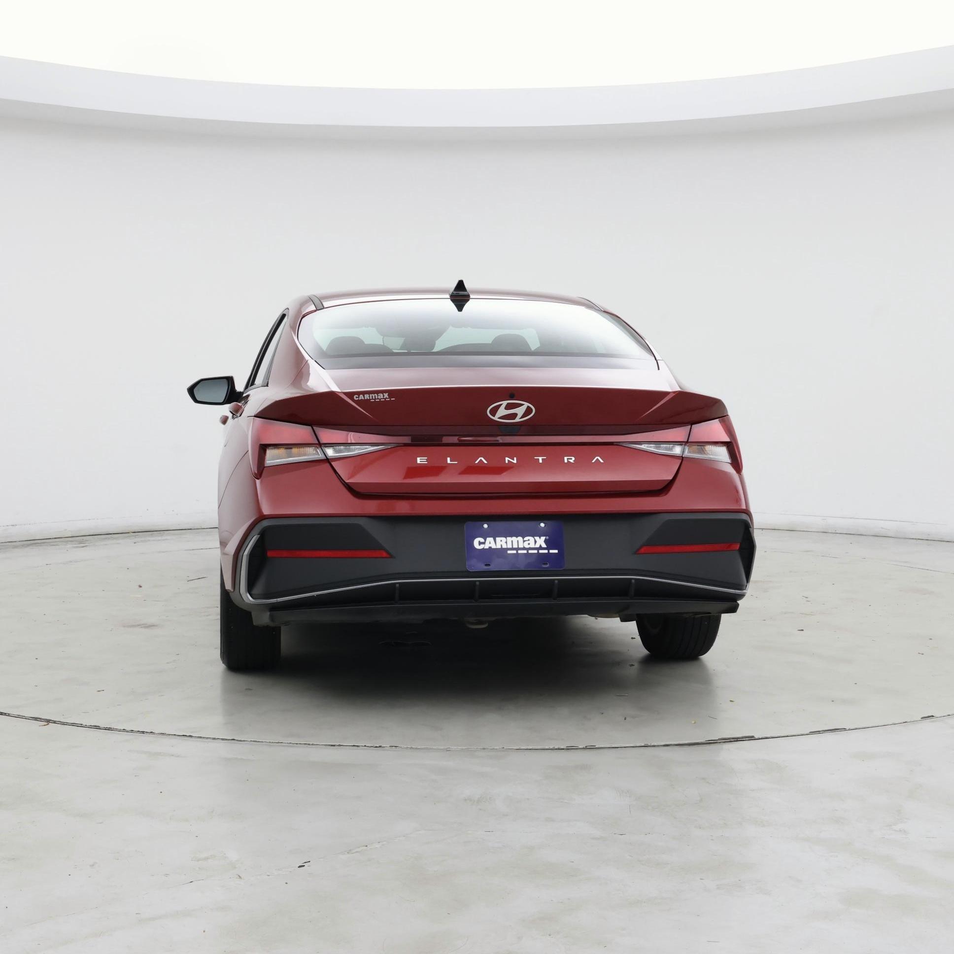 Thumbnail: 2024 Hyundai Elantra - 6