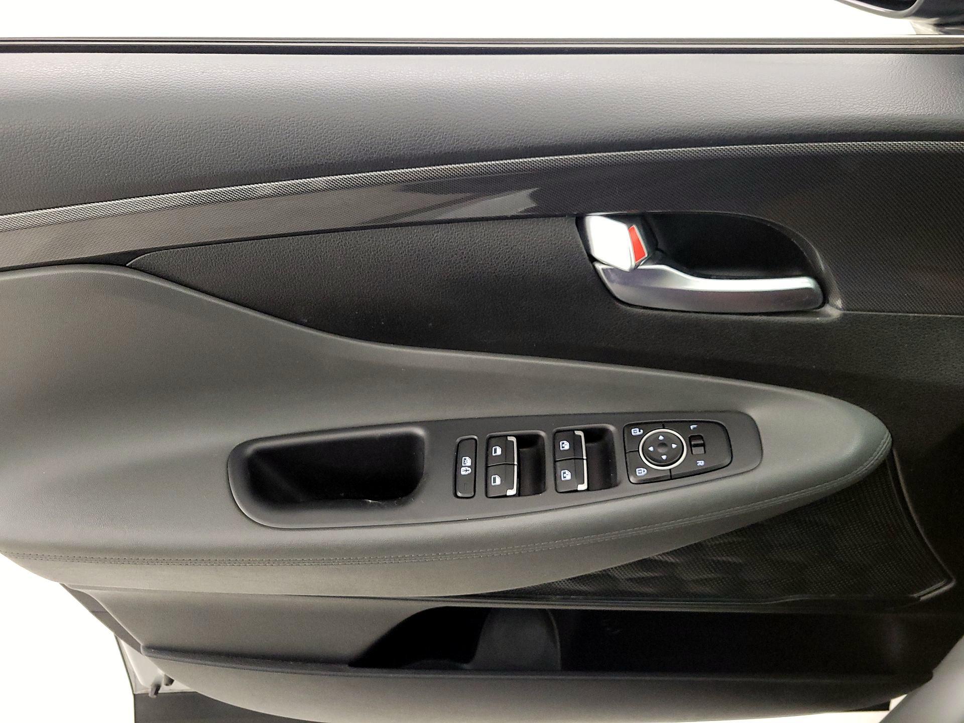 Thumbnail: 2023 Hyundai Santa Fe - 12