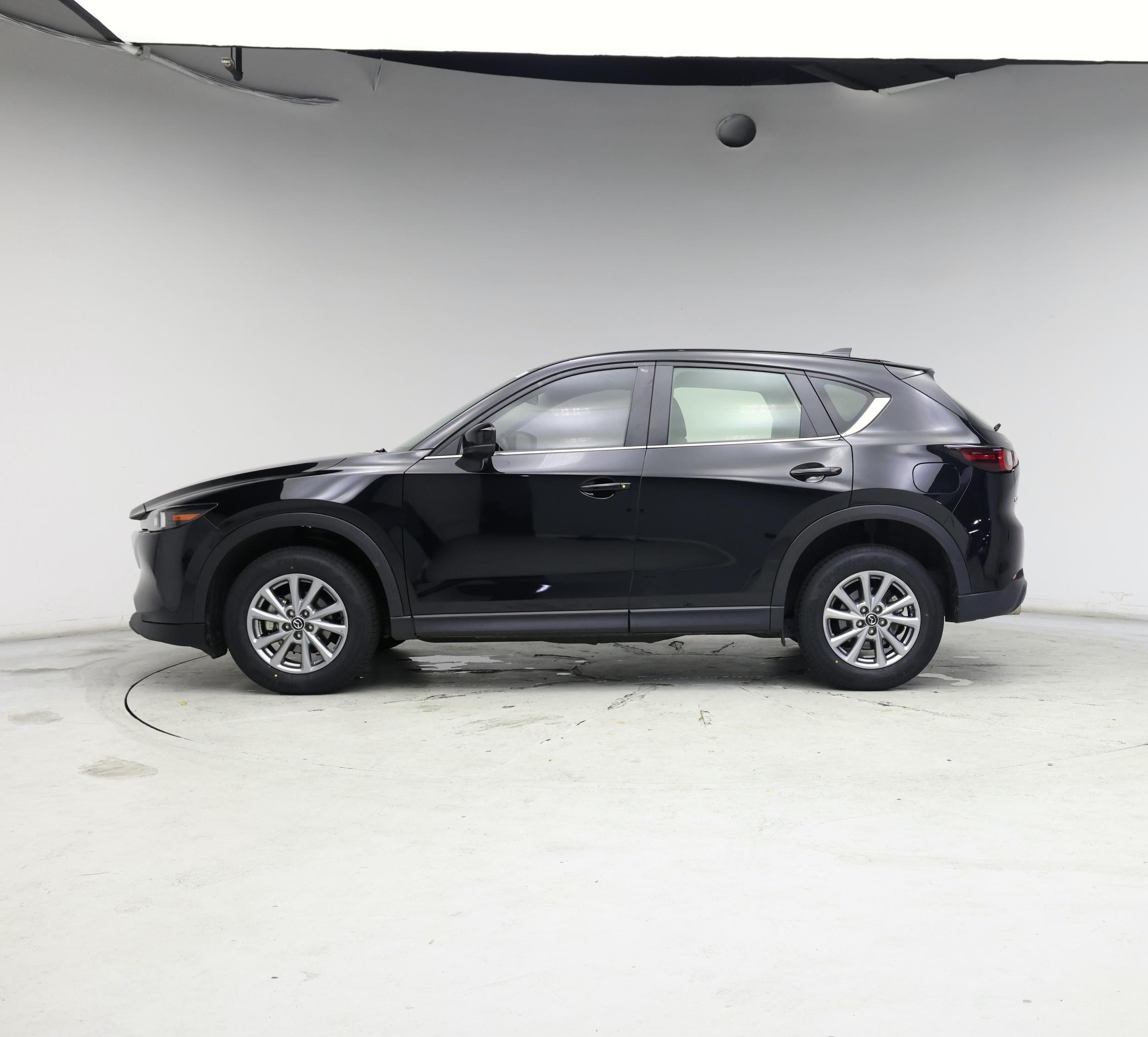Thumbnail: 2023 Mazda CX-5 - 3