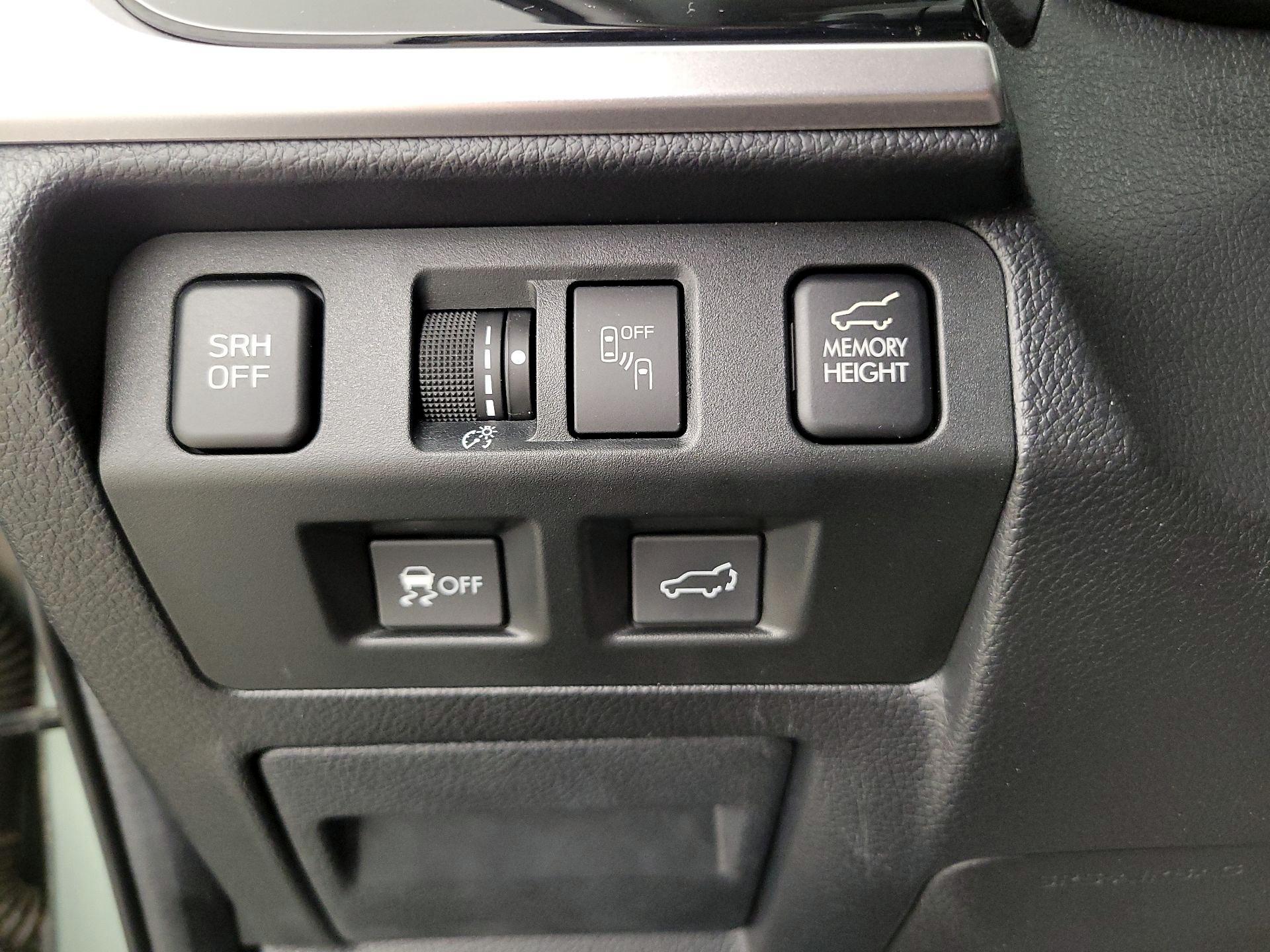 Thumbnail: 2018 Subaru Forester - 13