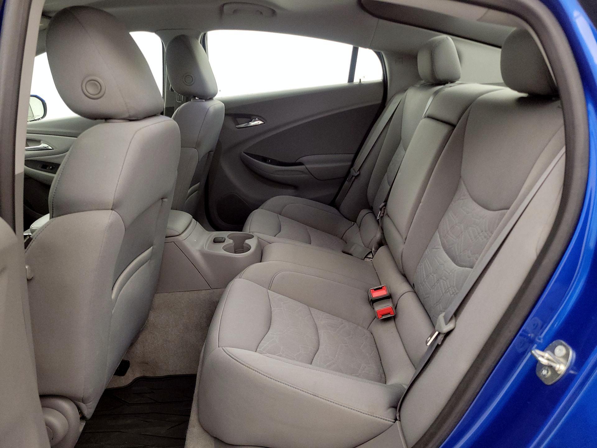 Thumbnail: 2016 Chevrolet Volt - 19