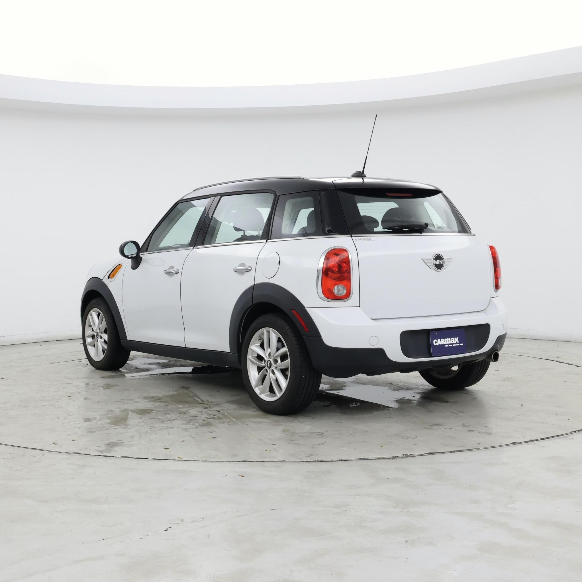 Thumbnail: 2014 MINI Cooper Countryman - 2