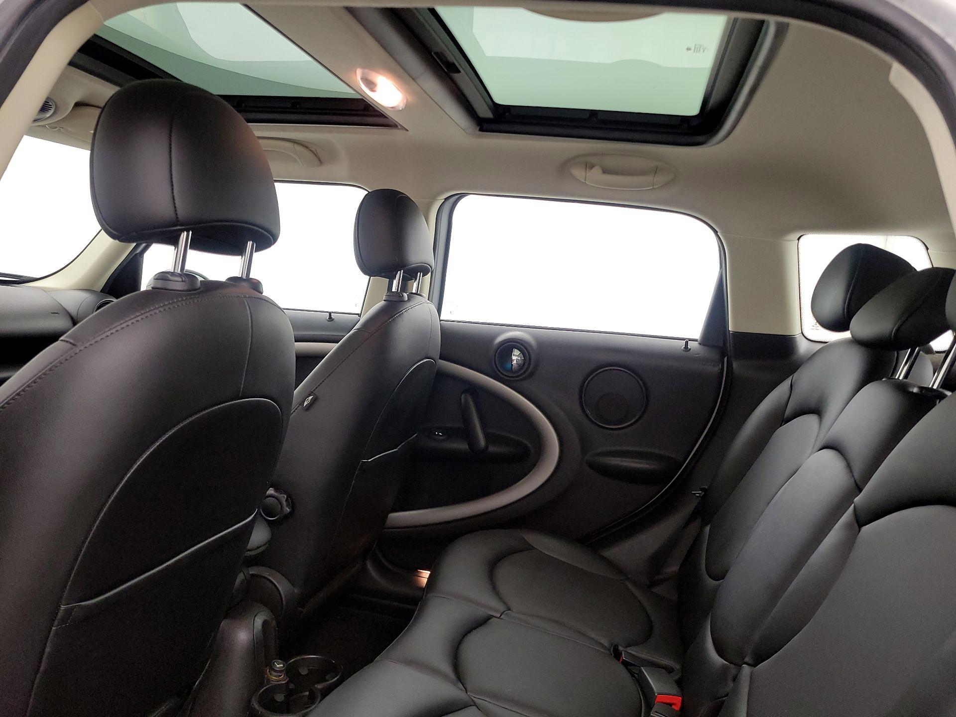 Thumbnail: 2014 MINI Cooper Countryman - 19