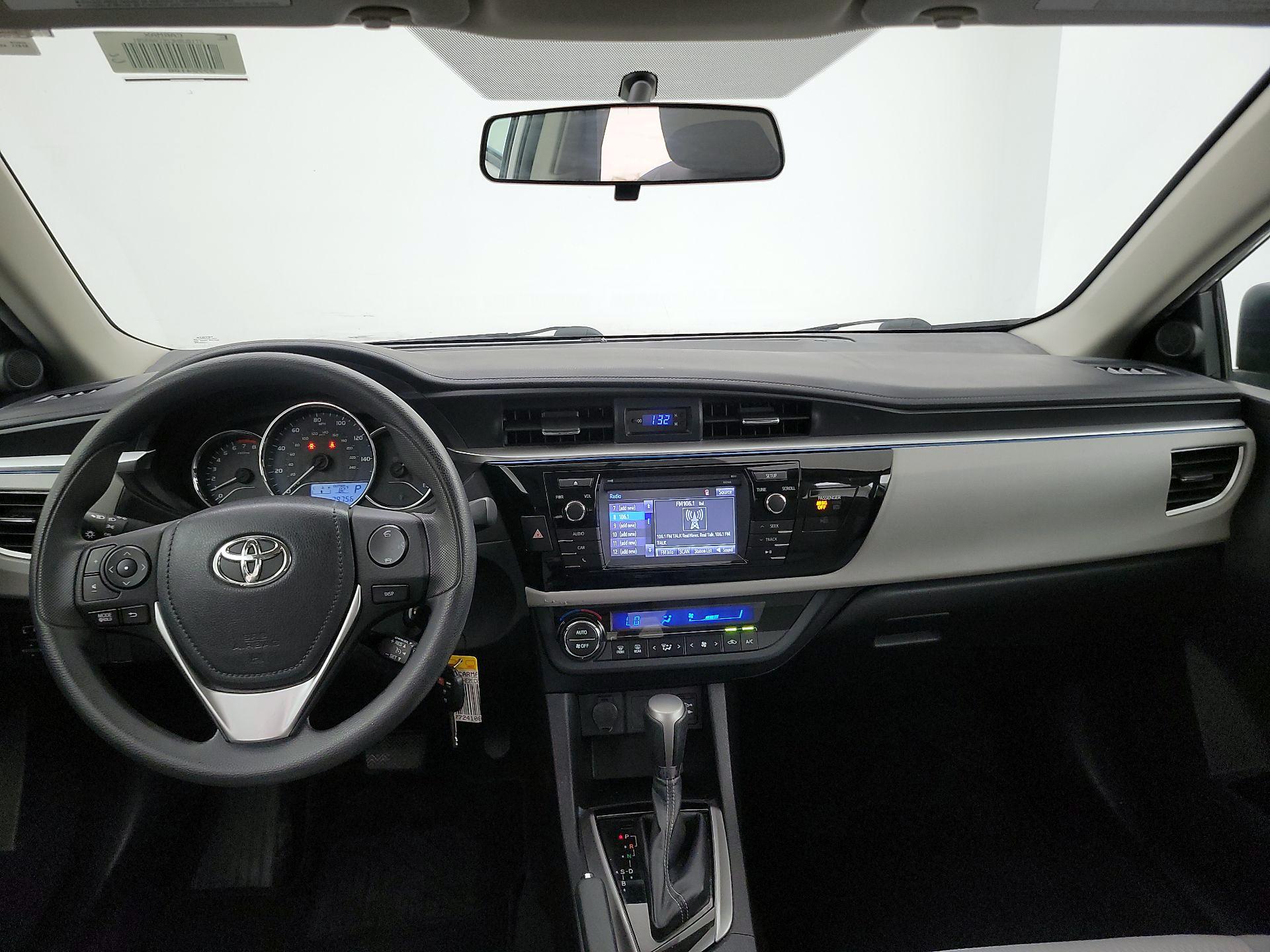 Thumbnail: 2014 Toyota Corolla - 9
