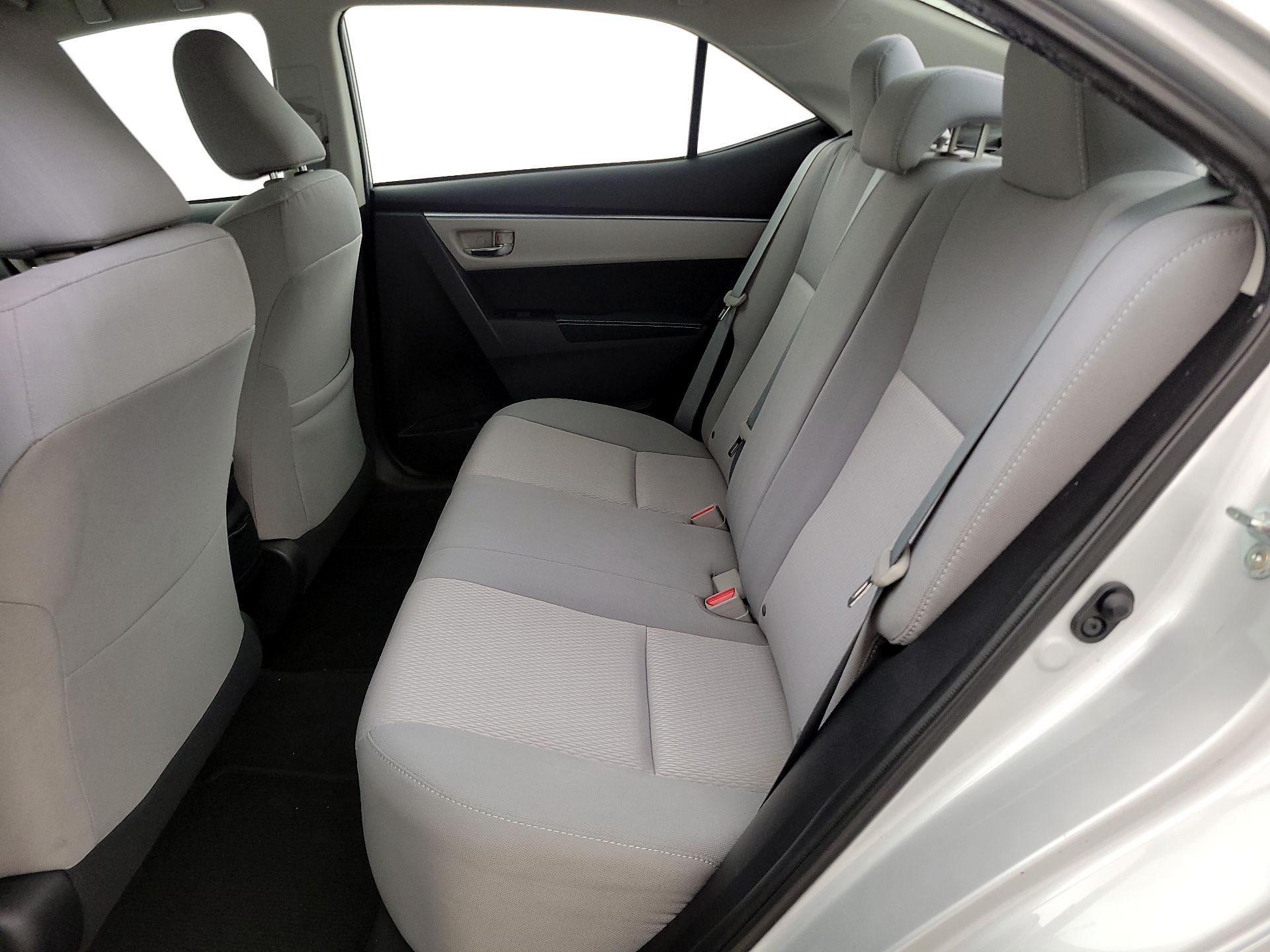 Thumbnail: 2014 Toyota Corolla - 19