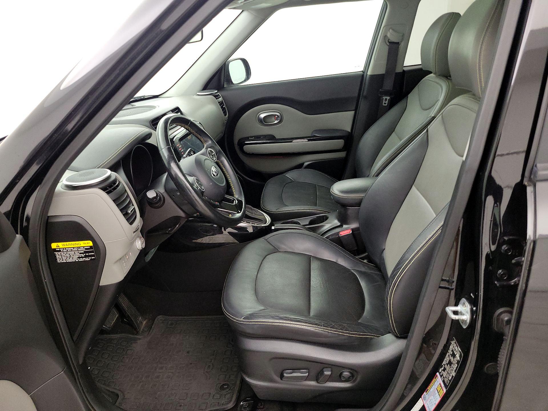 Thumbnail: 2016 Kia Soul - 11
