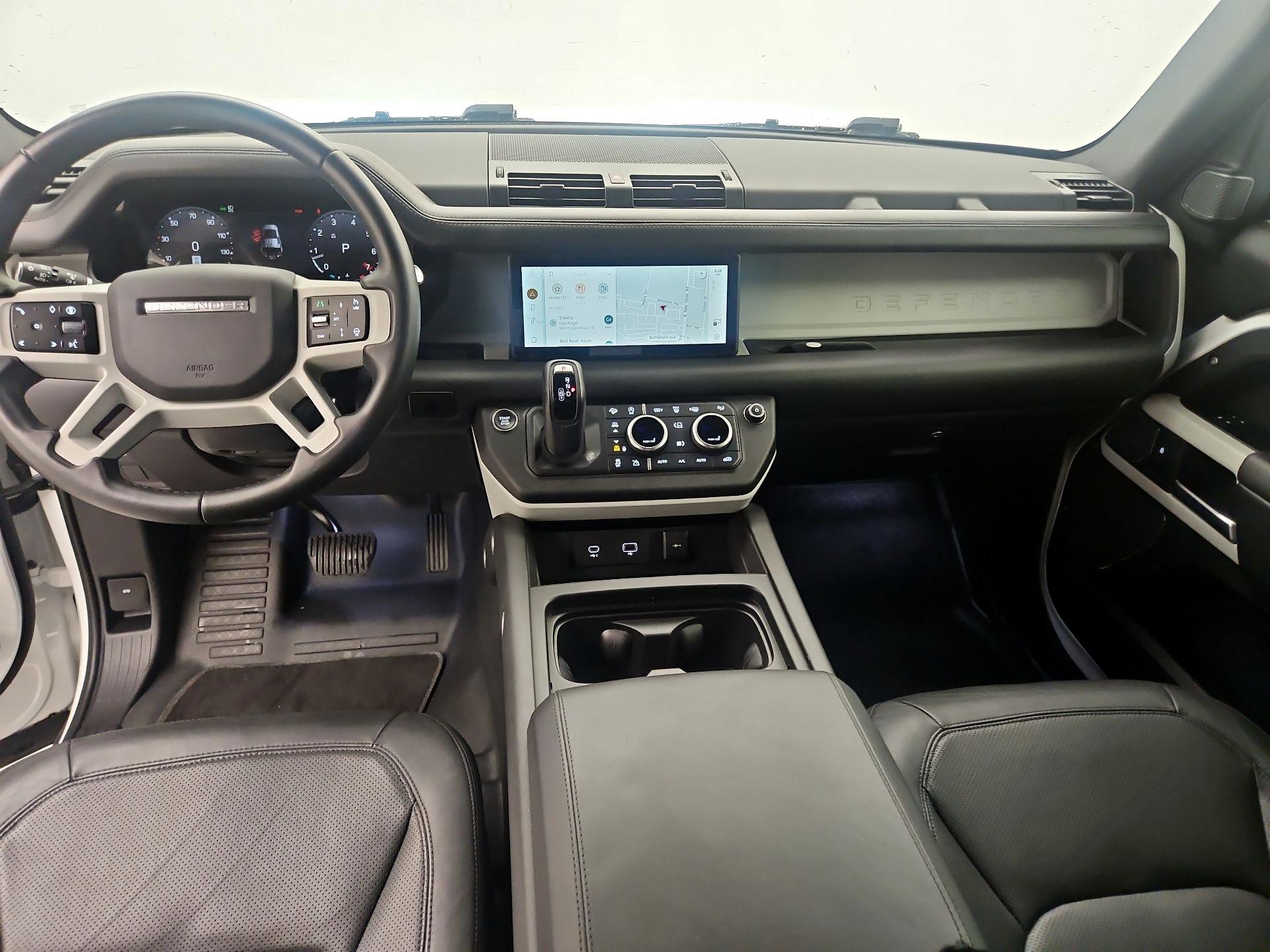 Thumbnail: 2024 Land Rover Defender - 9