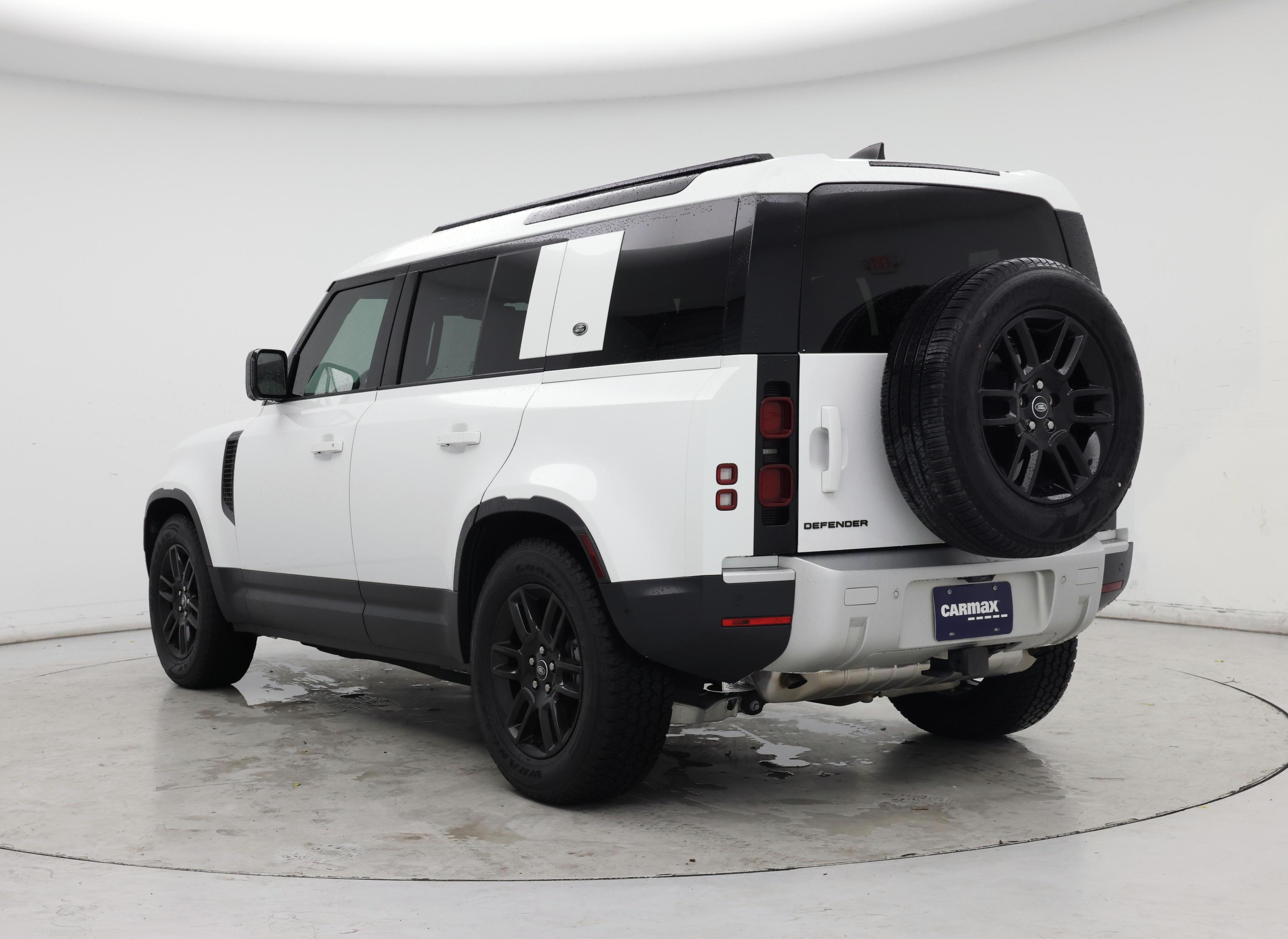 Thumbnail: 2024 Land Rover Defender - 2