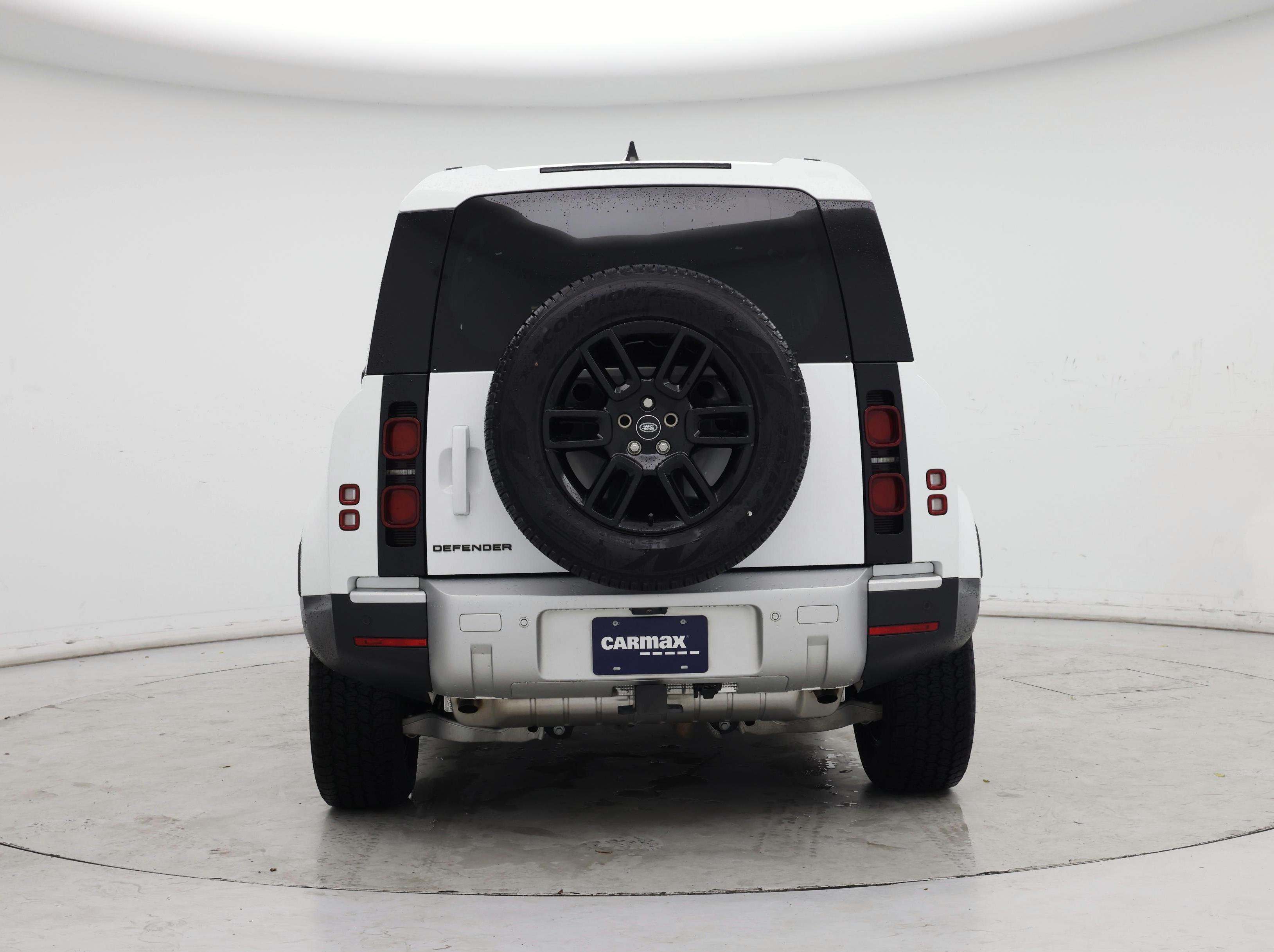 Thumbnail: 2024 Land Rover Defender - 6