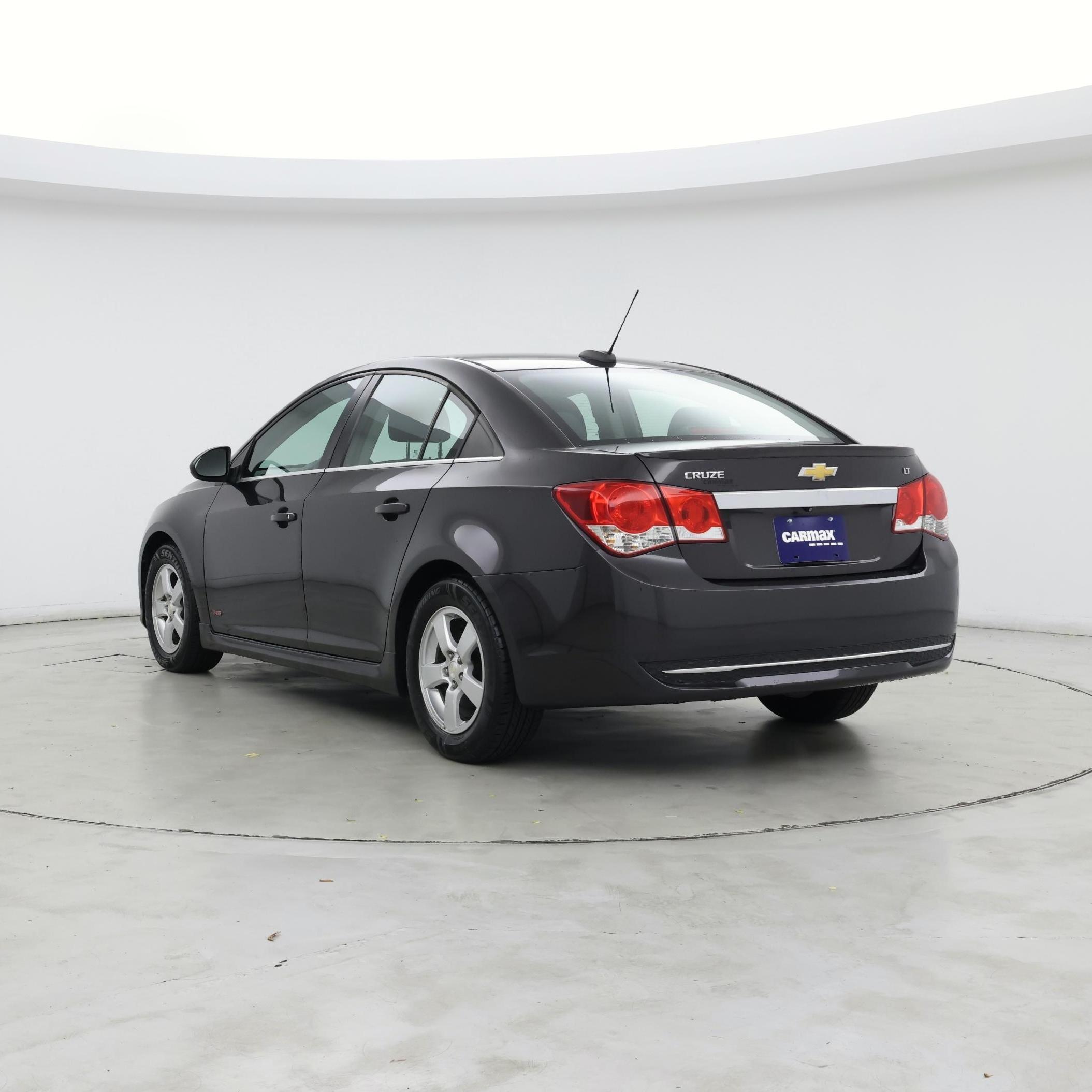 Thumbnail: 2015 Chevrolet Cruze - 2