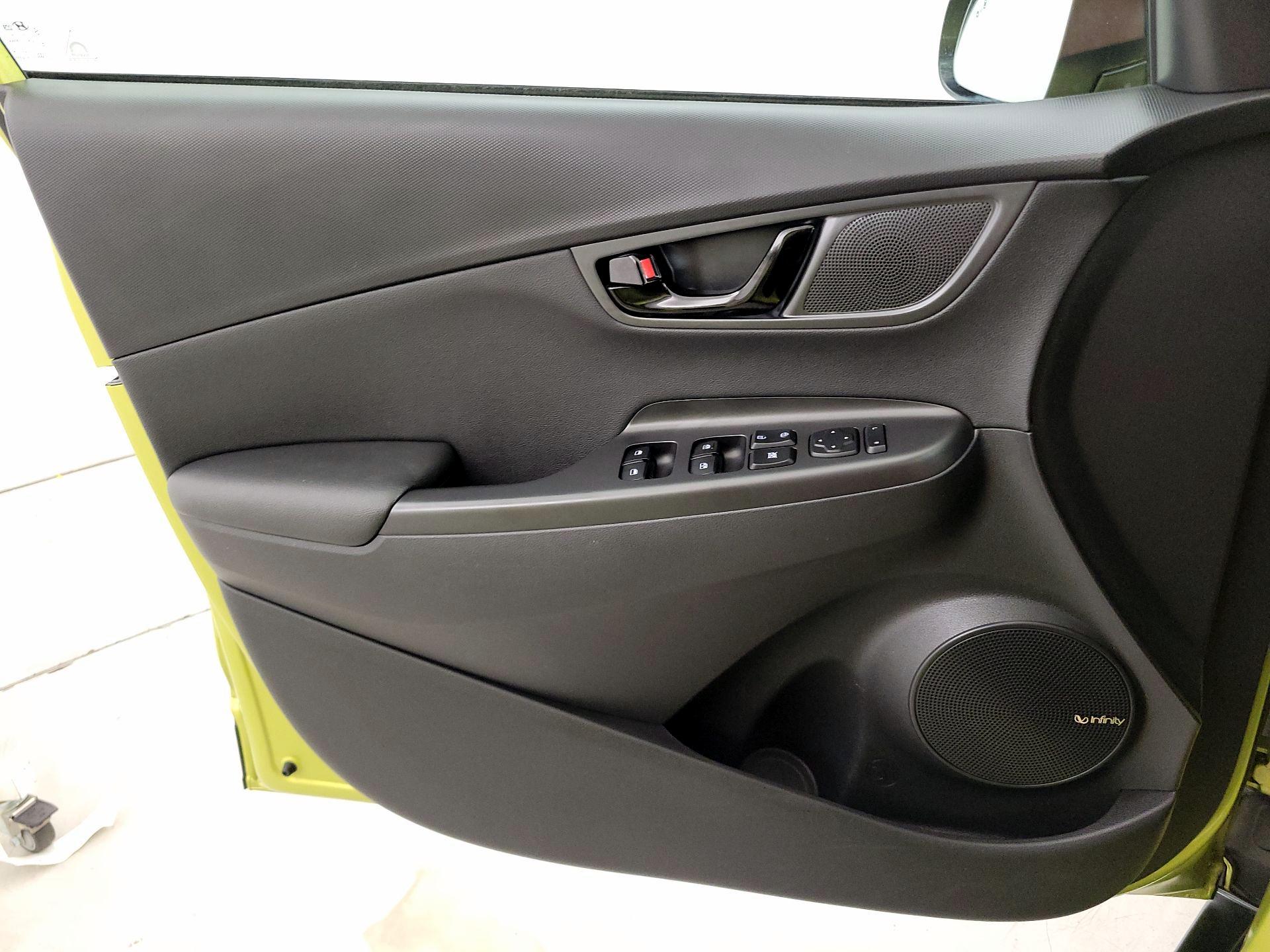 Thumbnail: 2019 Hyundai Kona - 12