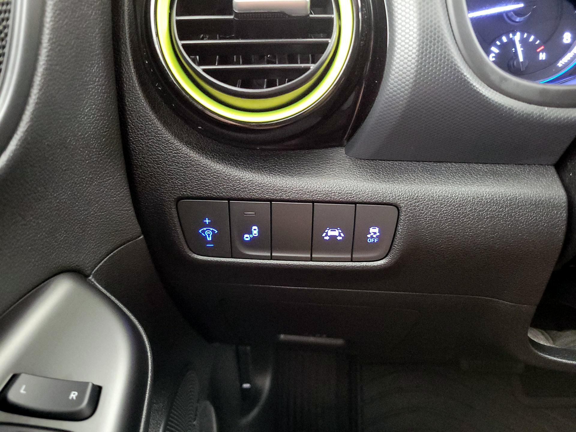 Thumbnail: 2019 Hyundai Kona - 13