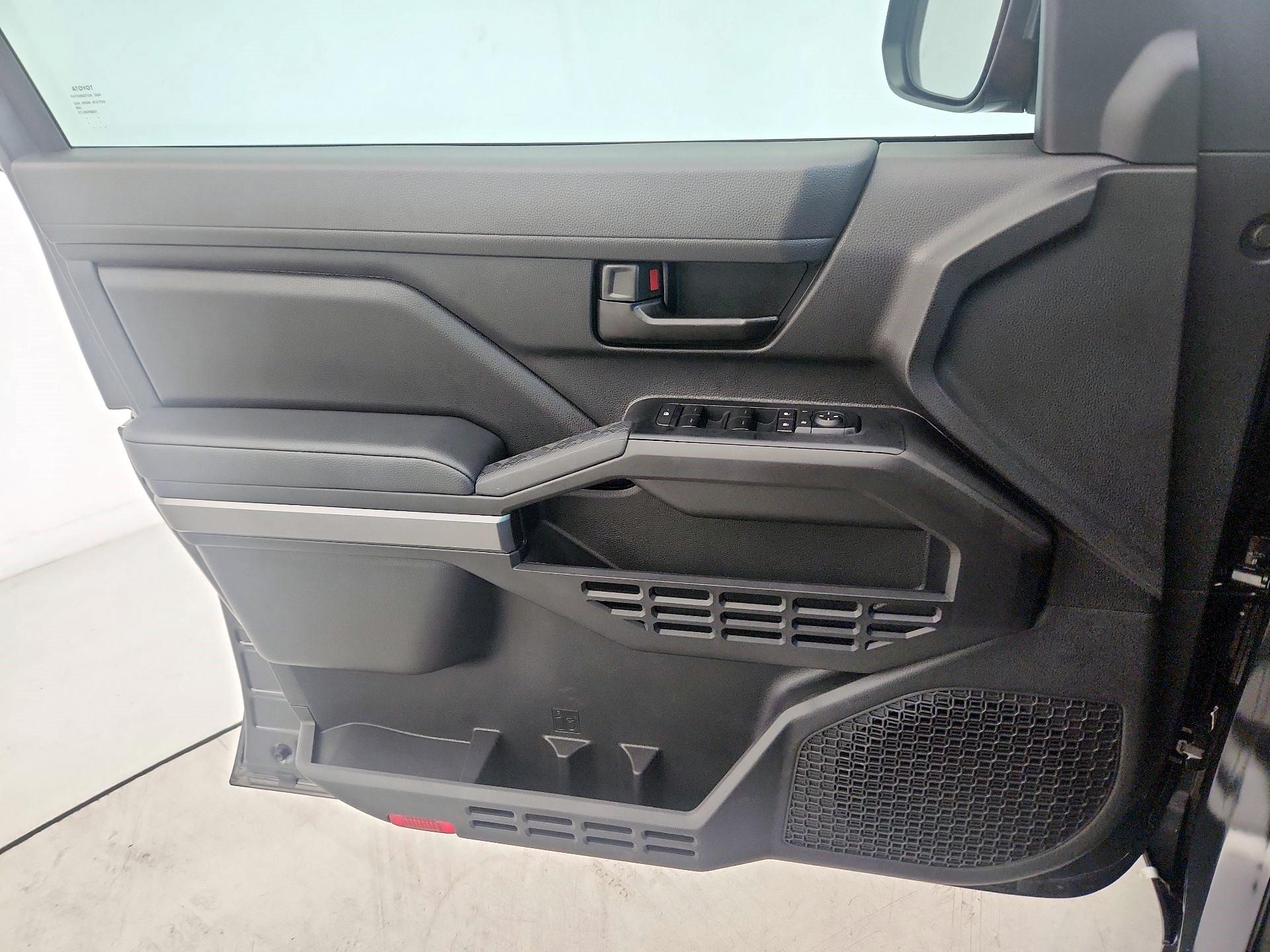 Thumbnail: 2025 Toyota Tacoma - 12