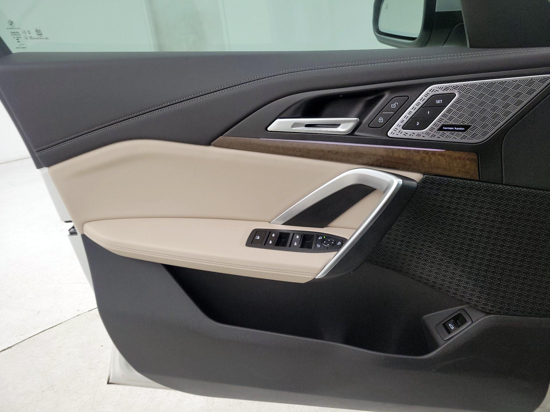 Thumbnail: 2024 BMW X1 - 12