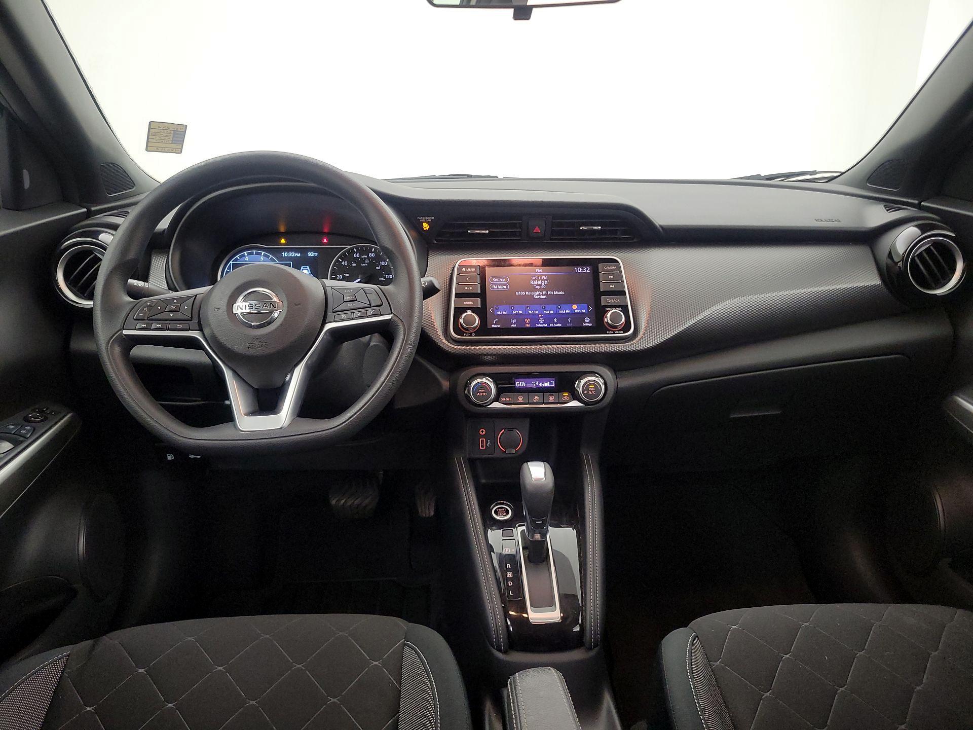 Thumbnail: 2020 Nissan Kicks - 9
