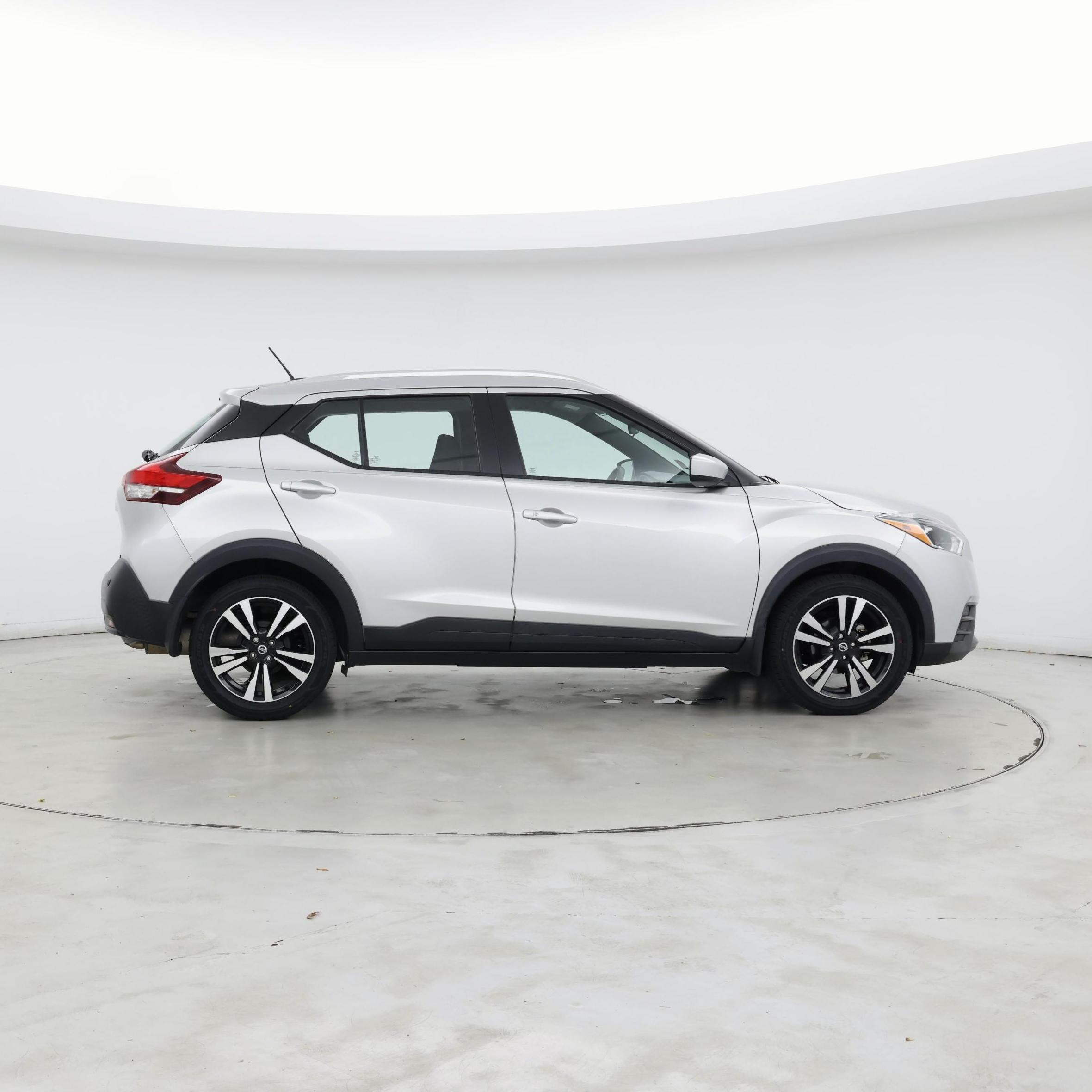 Thumbnail: 2020 Nissan Kicks - 7