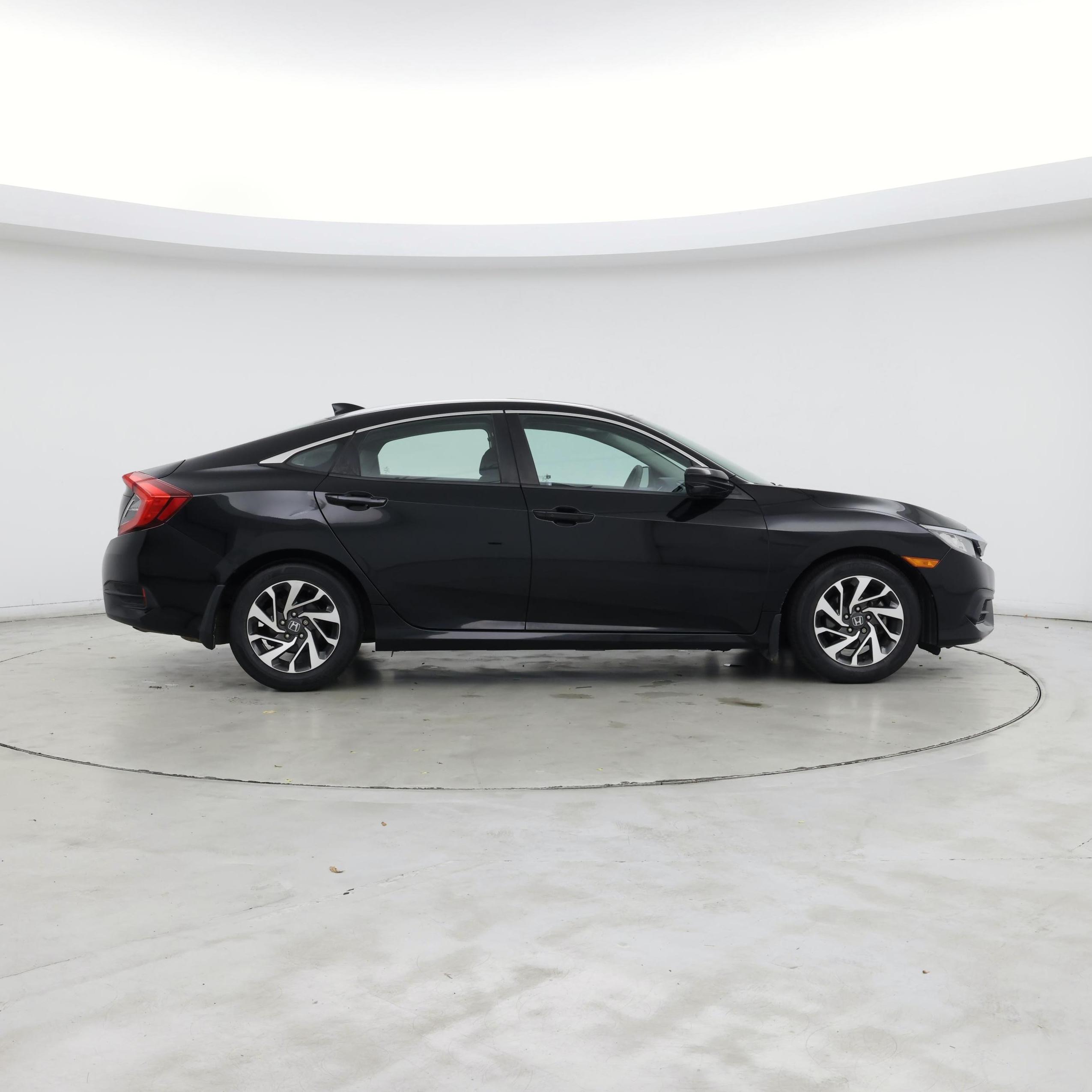 Thumbnail: 2017 Honda Civic - 7