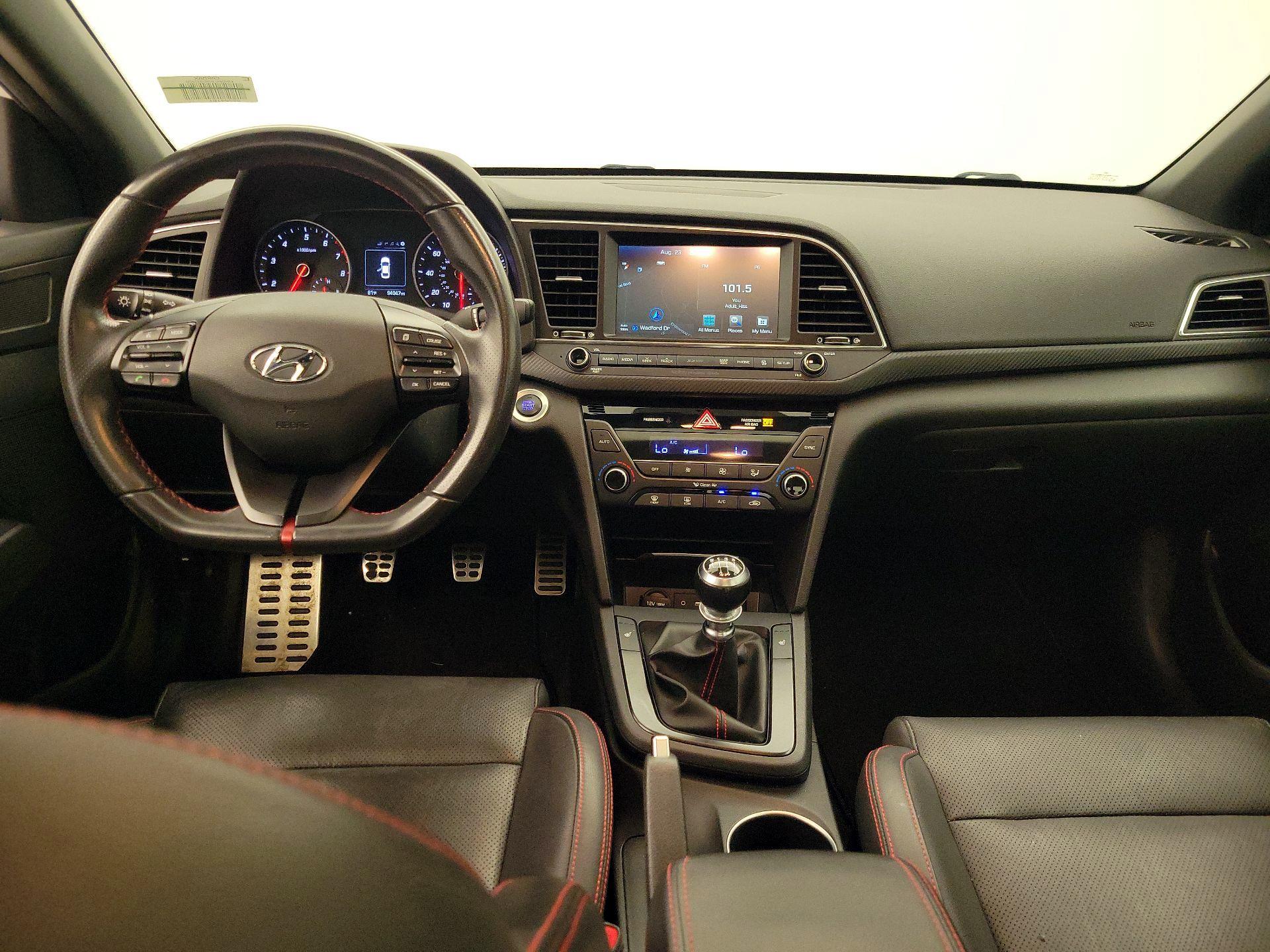 Thumbnail: 2017 Hyundai Elantra - 9