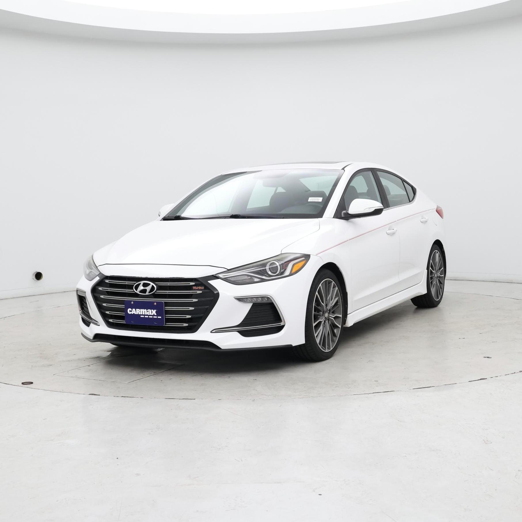 Thumbnail: 2017 Hyundai Elantra - 4