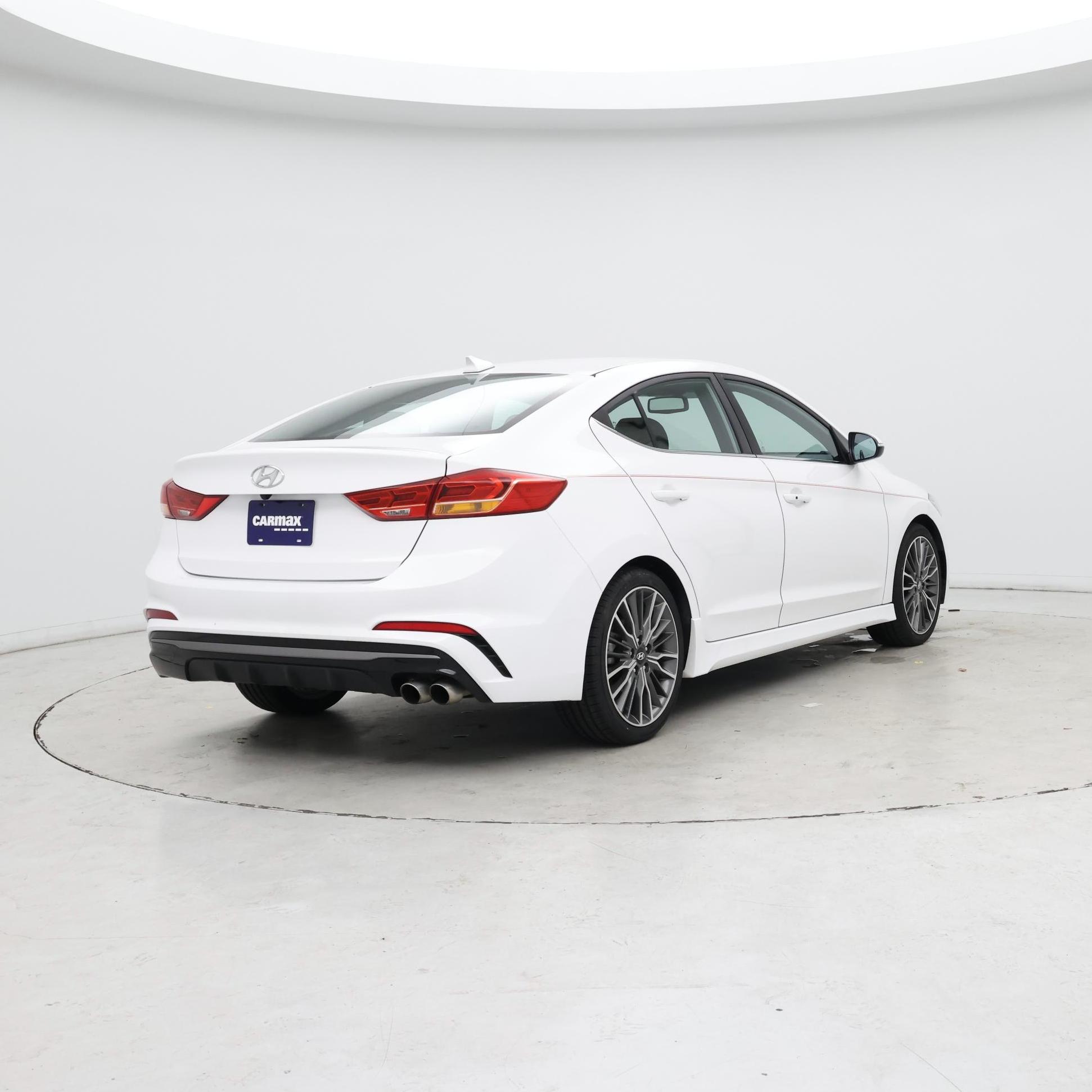 Thumbnail: 2017 Hyundai Elantra - 8