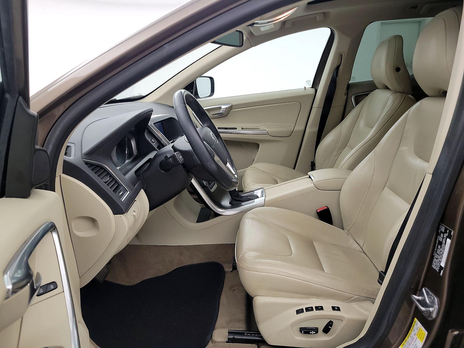 Thumbnail: 2014 Volvo XC60 - 11