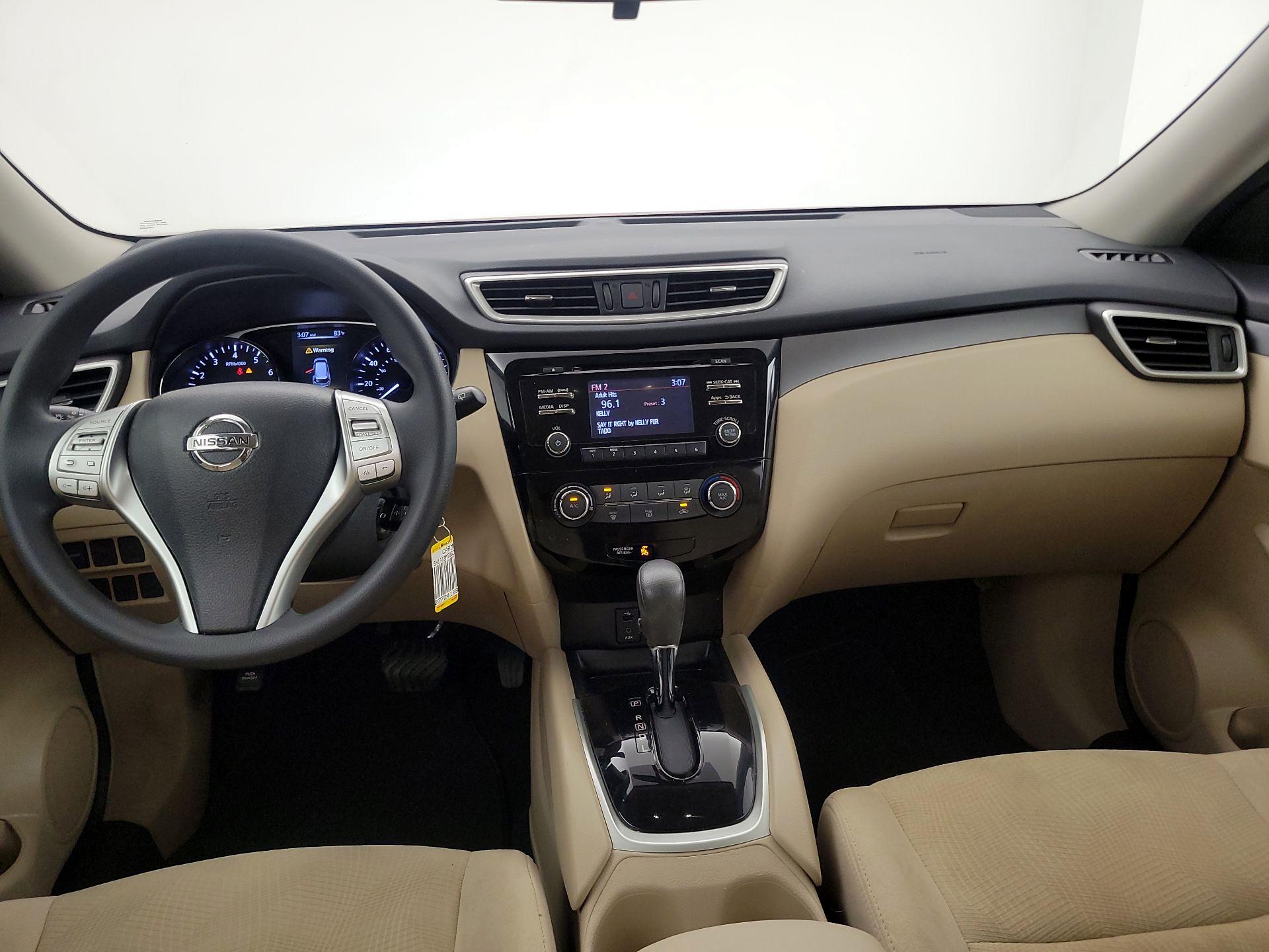 Thumbnail: 2016 Nissan Rogue - 9