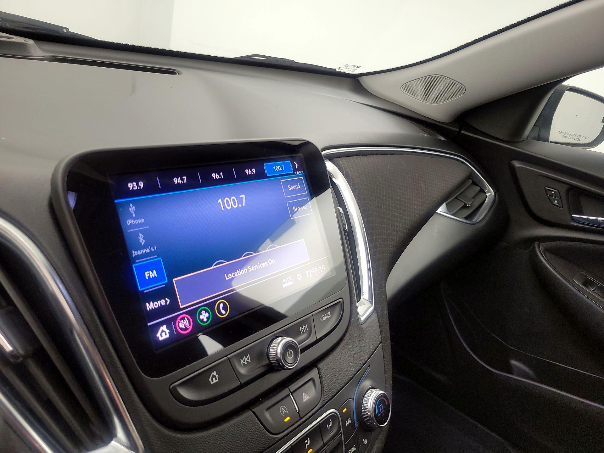 Thumbnail: 2020 Chevrolet Malibu - 15