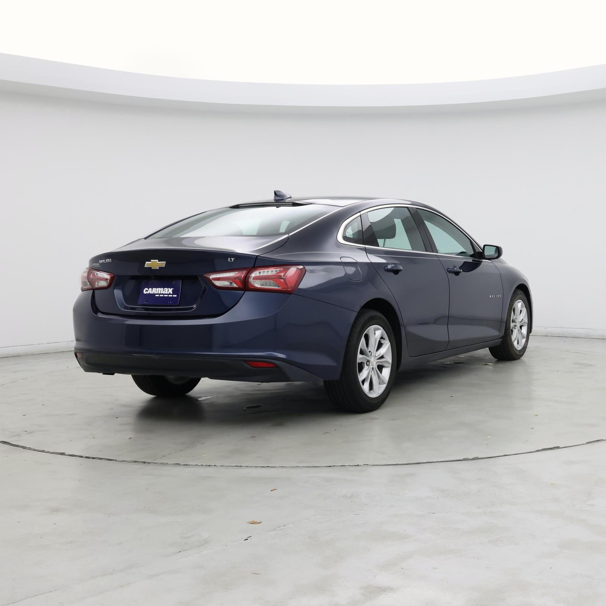 Thumbnail: 2020 Chevrolet Malibu - 8