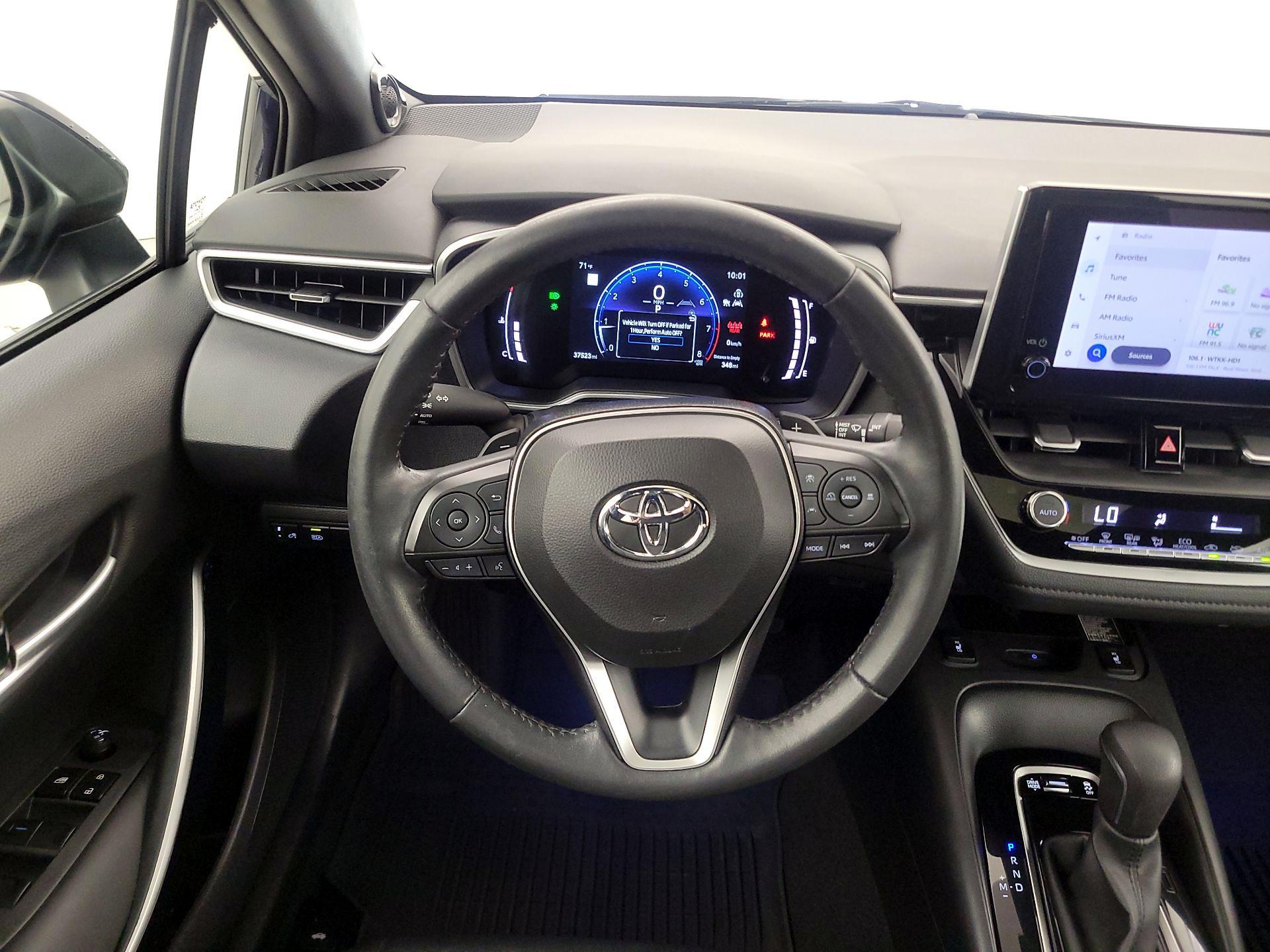 Thumbnail: 2023 Toyota Corolla - 10