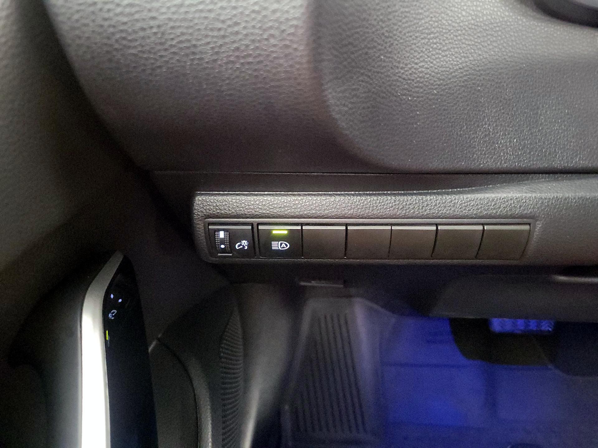 Thumbnail: 2023 Toyota Corolla - 13