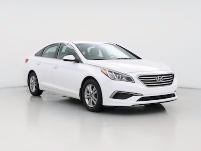 White 2016 Hyundai Sonata SE