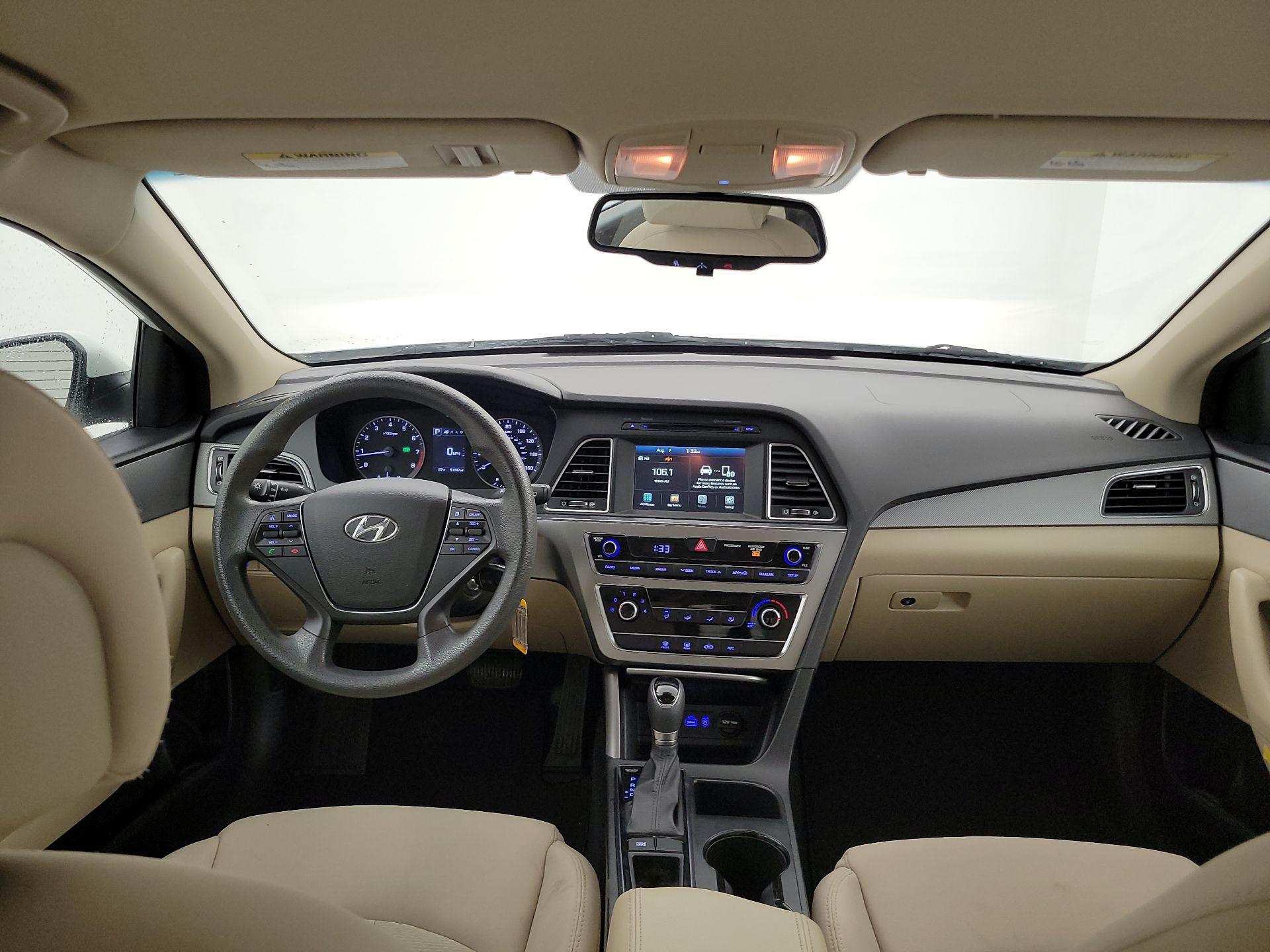 Thumbnail: 2016 Hyundai Sonata - 9