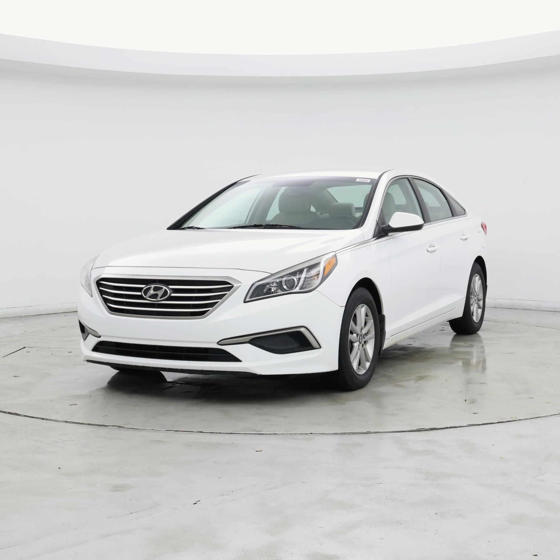 Thumbnail: 2016 Hyundai Sonata - 4